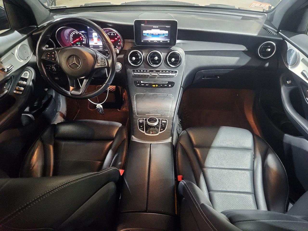 2019 Mercedes-benz Glc 300 4matic Black vin: WDC0G4KB0KV121046