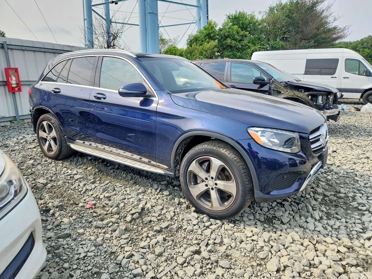 2019 Mercedes-benz Glc 300 4matic Blue vin: WDC0G4KB0KV132578