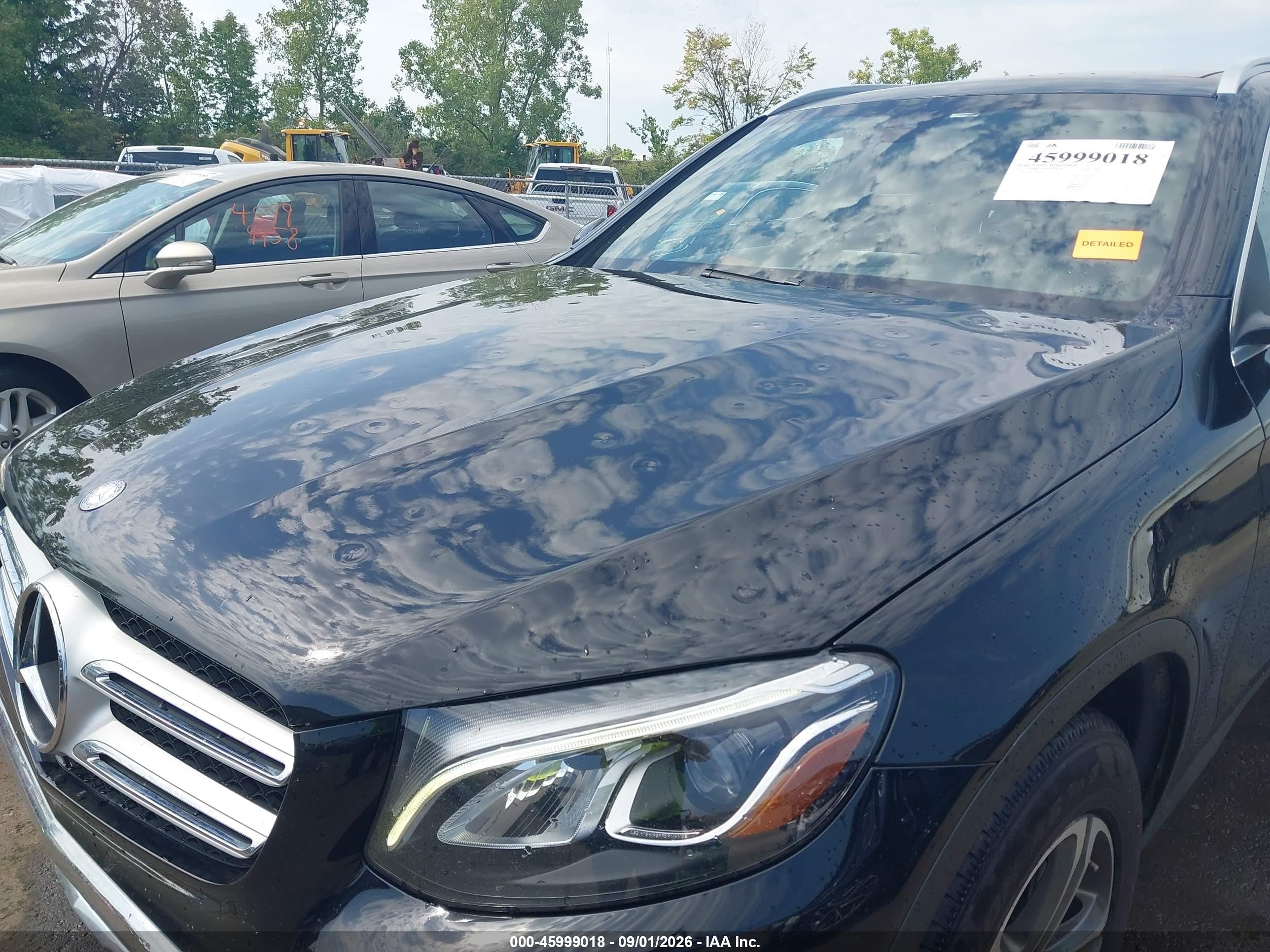 2017 Mercedes-benz Glc 300 4matic Черный vin: WDC0G4KB1HF133953
