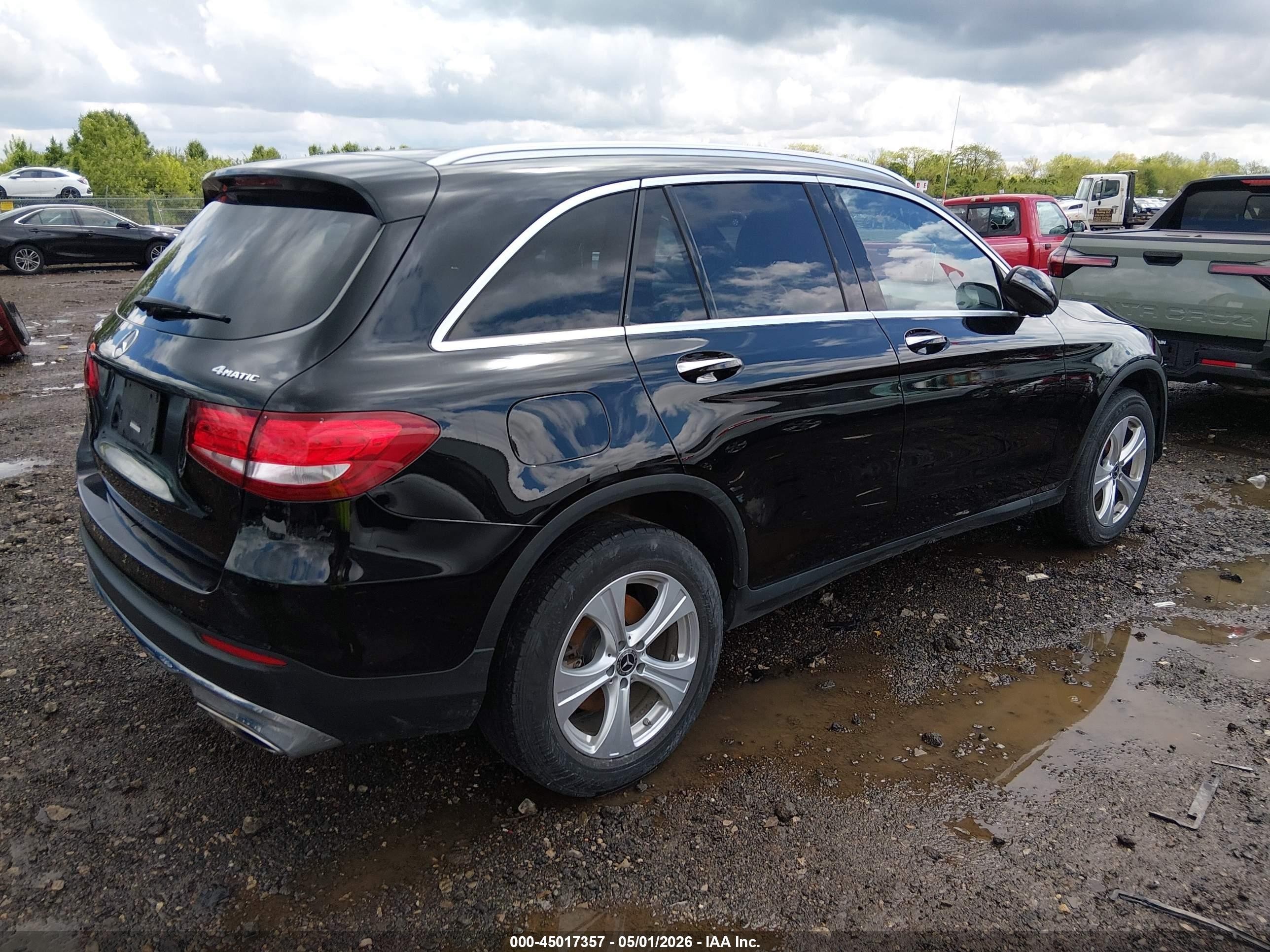 2017 Mercedes-benz Glc 300 4matic Black vin: WDC0G4KB1HF254322
