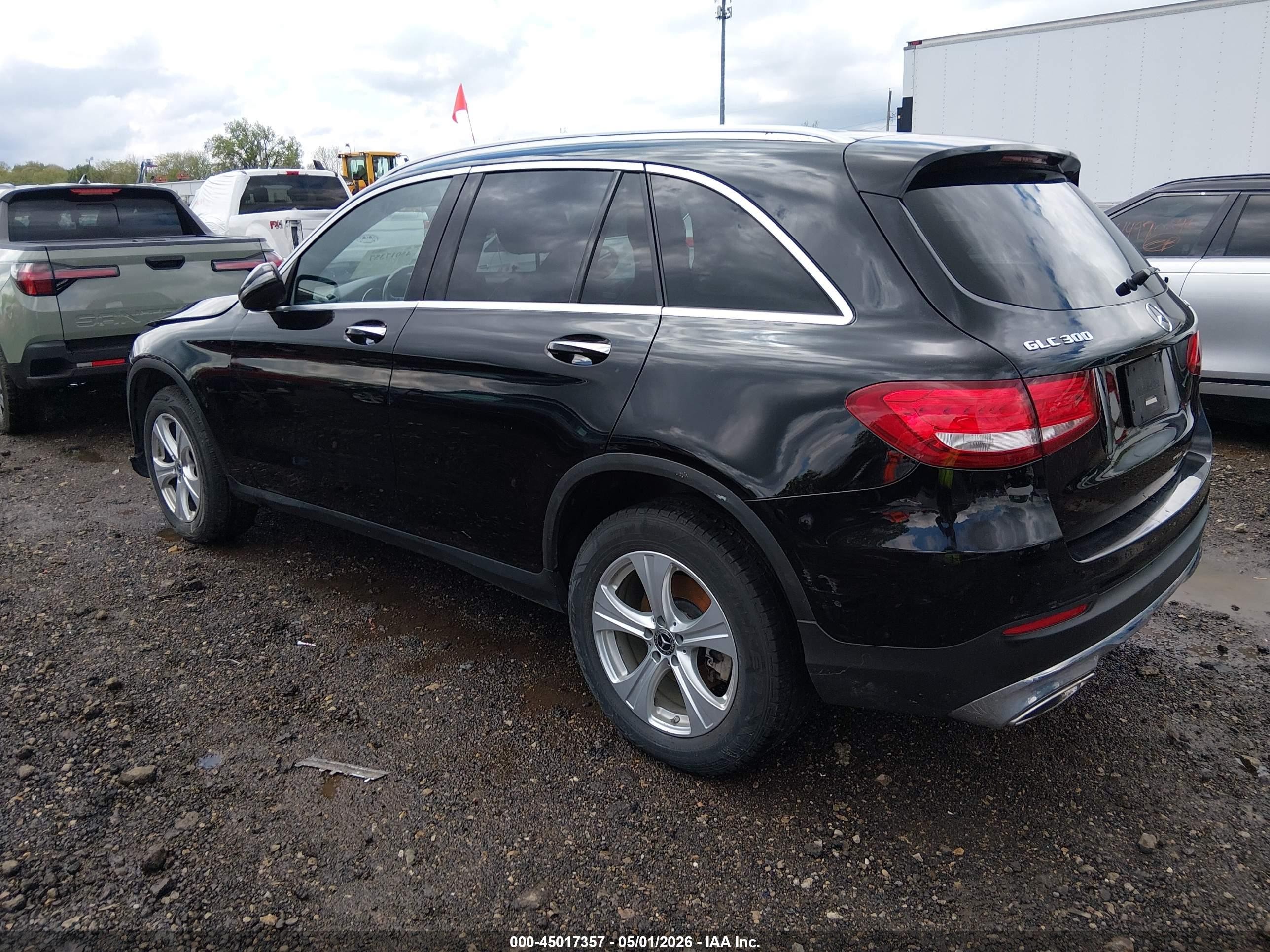 2017 Mercedes-benz Glc 300 4matic Black vin: WDC0G4KB1HF254322