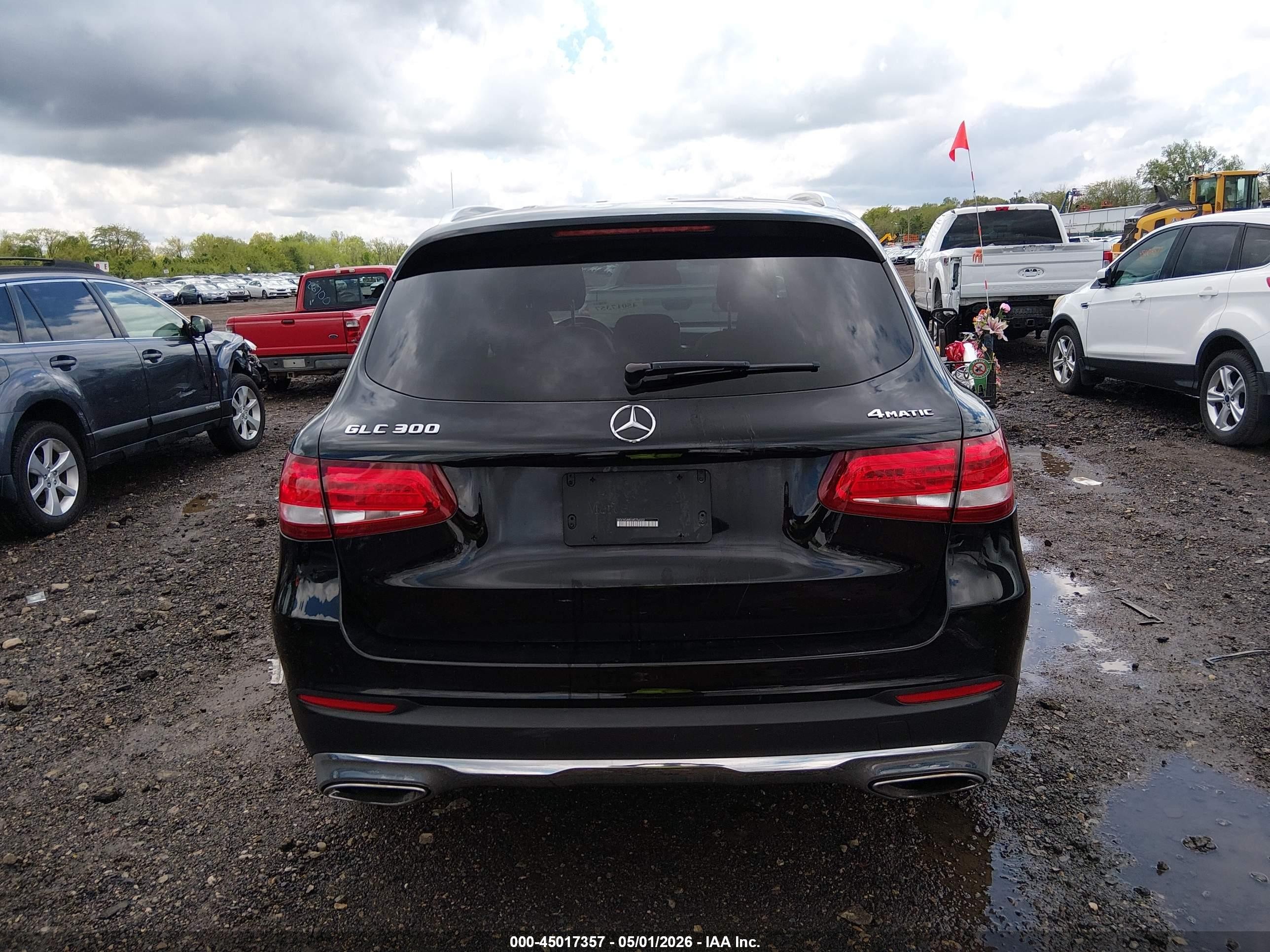 2017 Mercedes-benz Glc 300 4matic Black vin: WDC0G4KB1HF254322