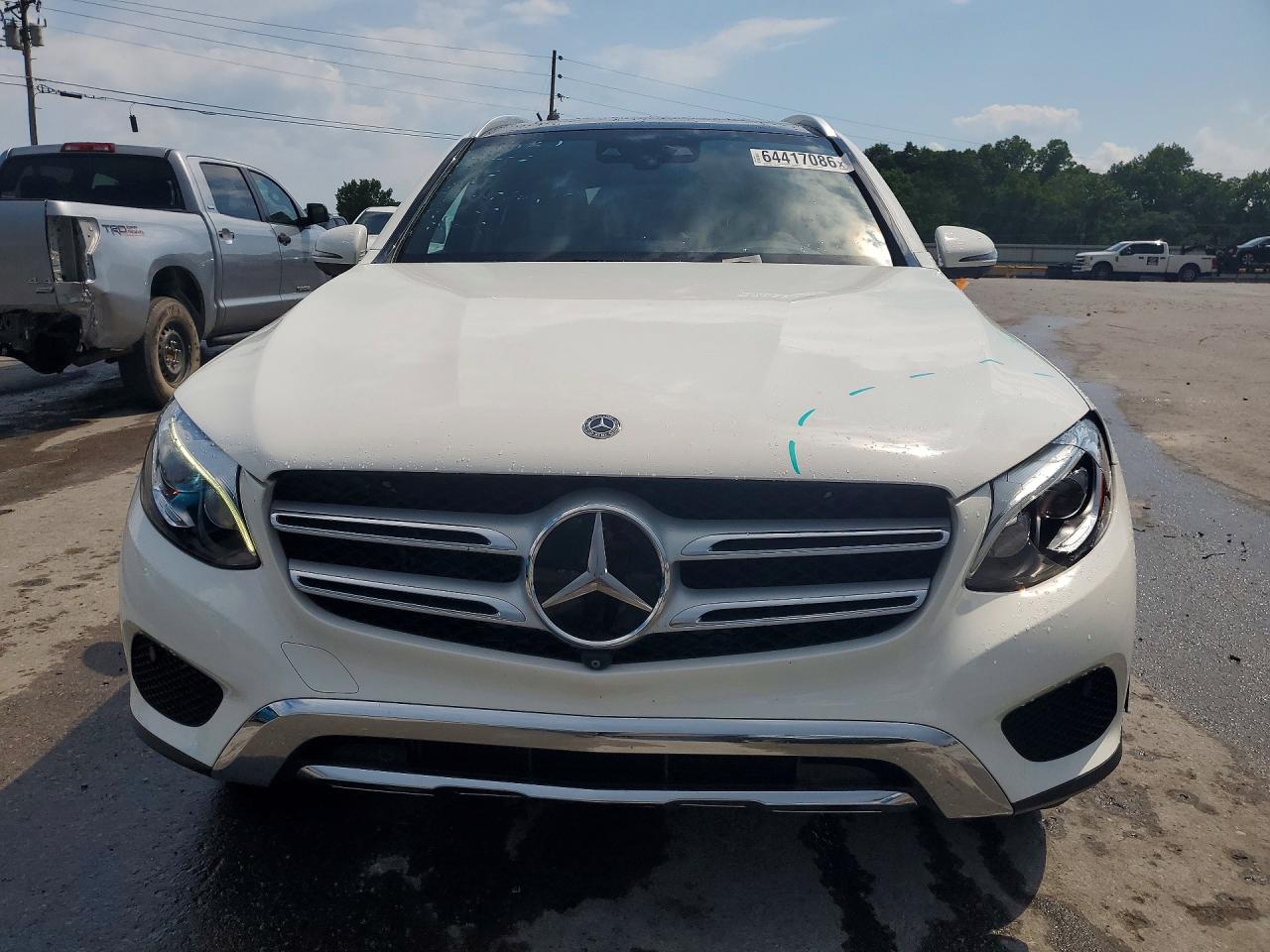 2017 Mercedes-benz Glc 300 4matic Белый vin: WDC0G4KB1HV004715