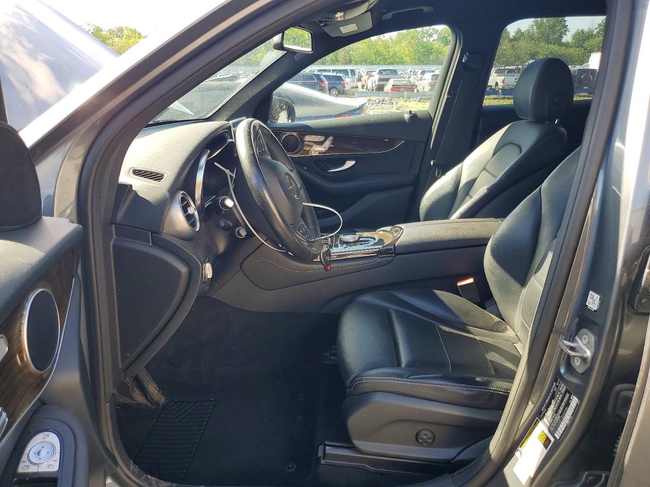 2018 Mercedes-benz Glc 300 4matic Gray vin: WDC0G4KB1JV044184