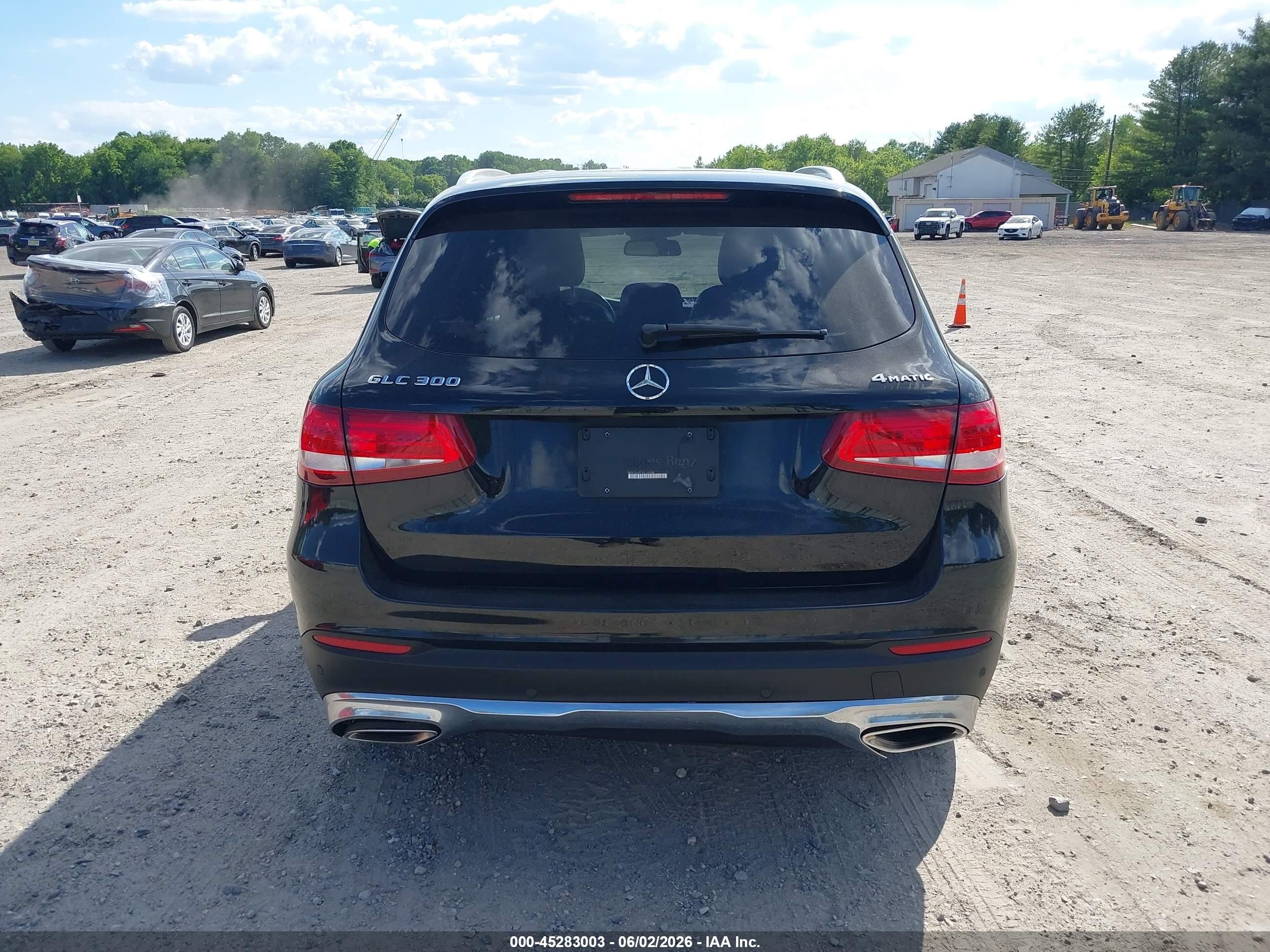 2019 Mercedes-benz Glc 300 4matic Black vin: WDC0G4KB1KV166948