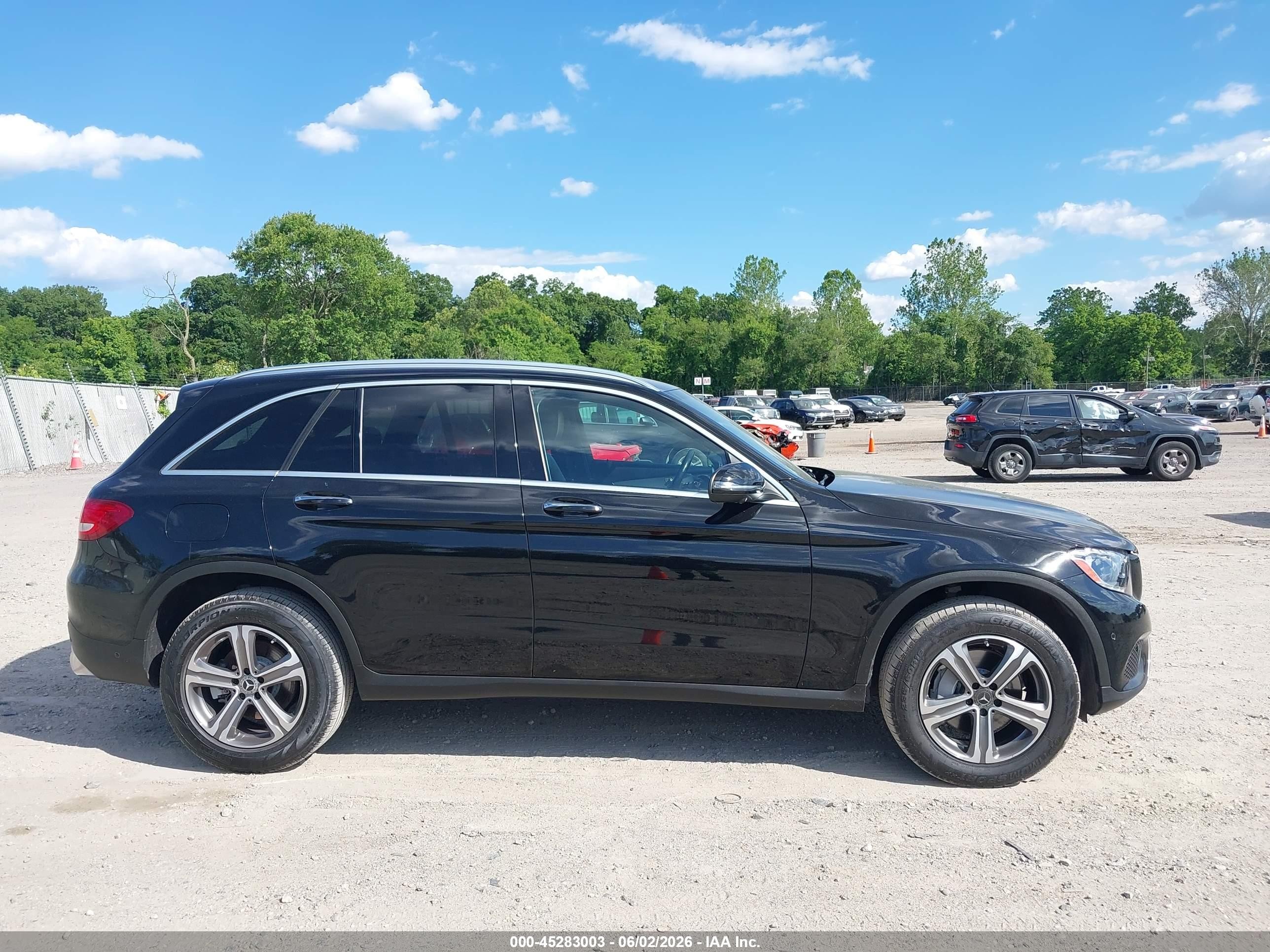 2019 Mercedes-benz Glc 300 4matic Black vin: WDC0G4KB1KV166948