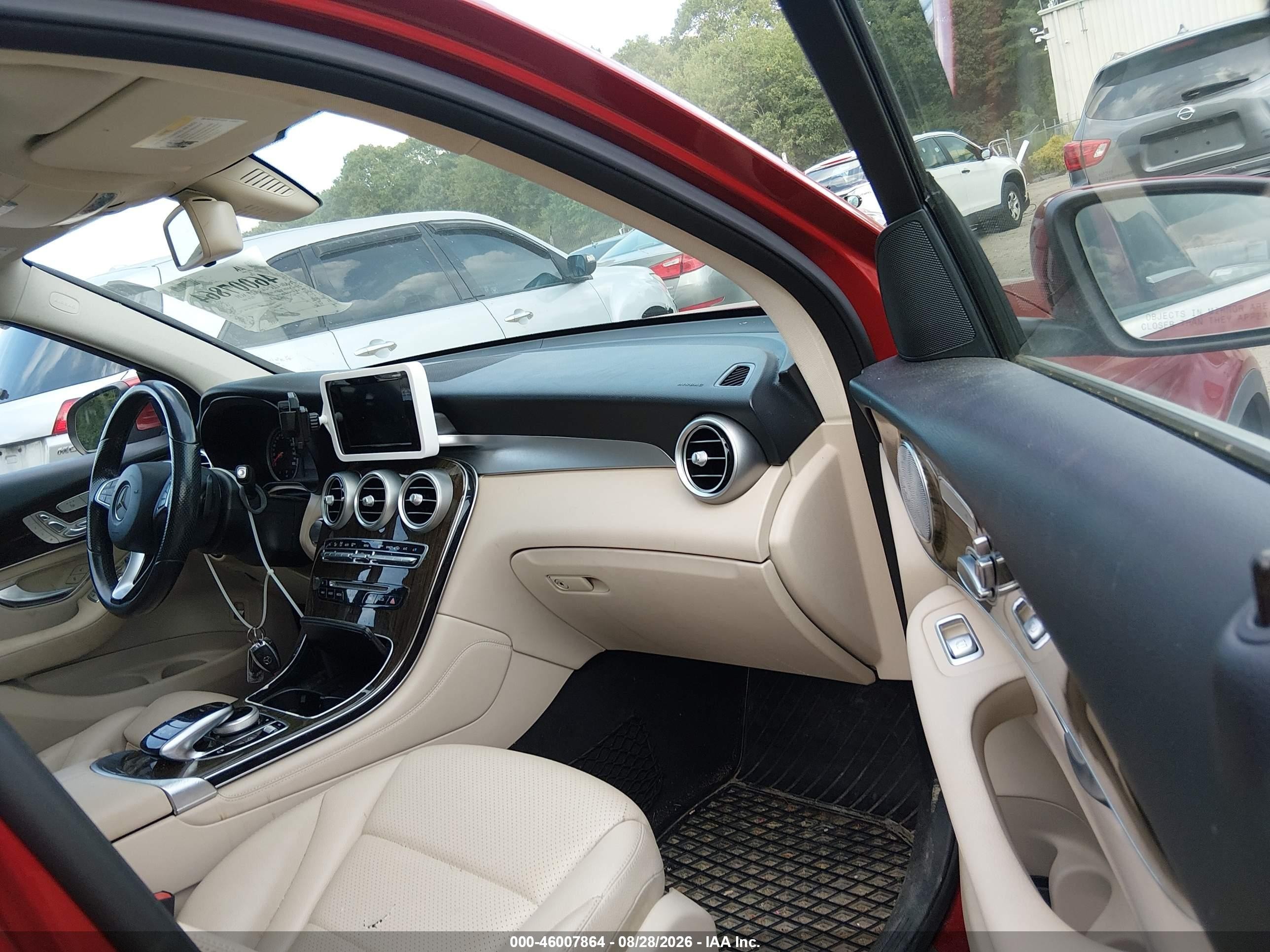 2016 Mercedes-benz Glc 300 4matic Red vin: WDC0G4KB2GF012038