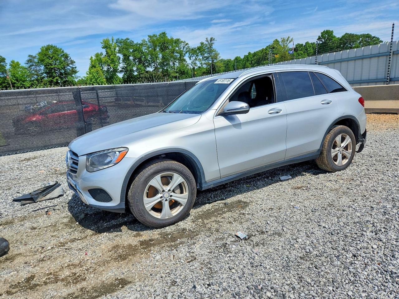 2017 Mercedes-benz Glc 300 4matic Silver vin: WDC0G4KB2HF129054