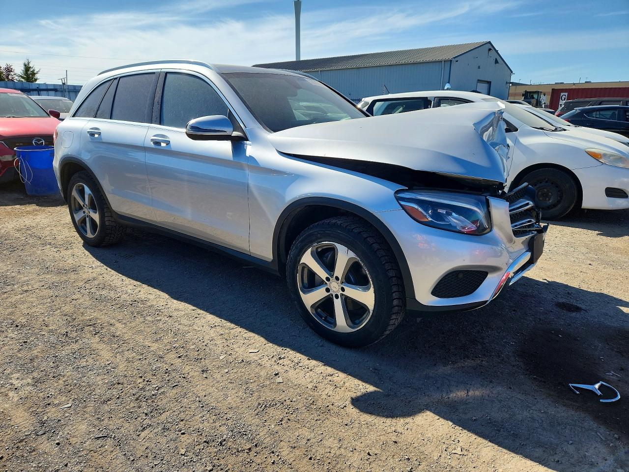 2017 Mercedes-benz Glc 300 4matic Silver vin: WDC0G4KB2HF129734