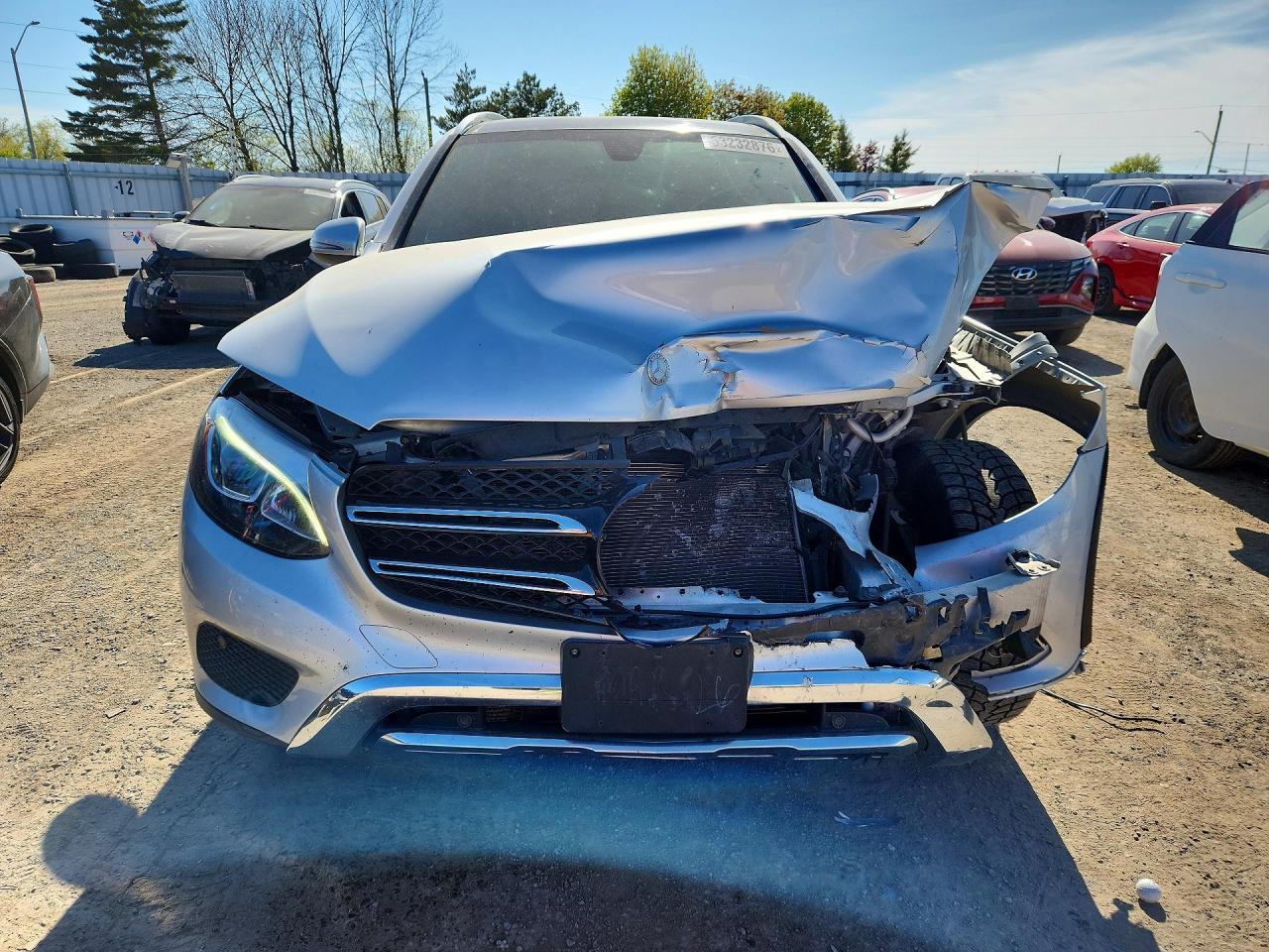 2017 Mercedes-benz Glc 300 4matic Silver vin: WDC0G4KB2HF129734