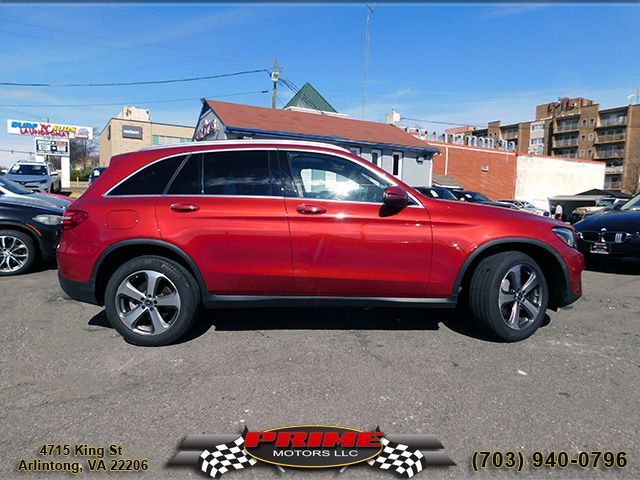 2018 Mercedes-benz Glc Glc 300 Red vin: WDC0G4KB2JV100830