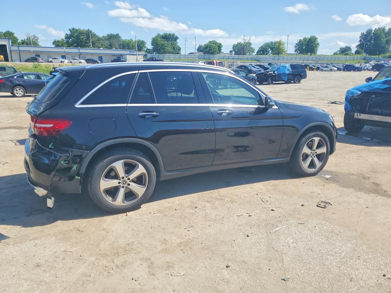 2019 Mercedes-benz Glc 300 4matic Черный vin: WDC0G4KB2KF511902