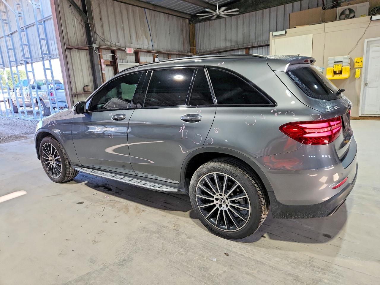 2019 Mercedes-benz Glc 300 4matic Gray vin: WDC0G4KB2KF597731