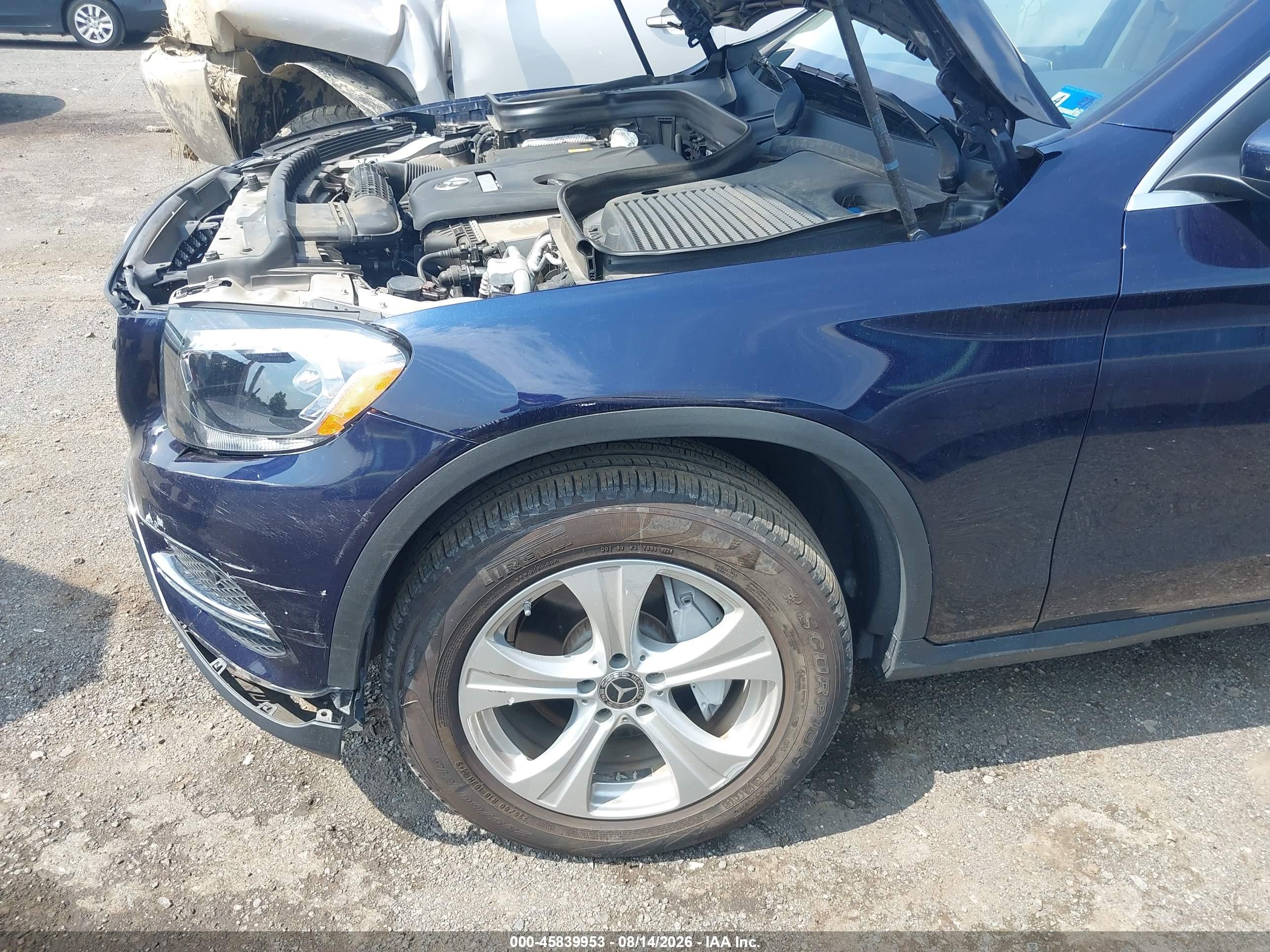 2018 Mercedes-benz Glc 300 4matic Blue vin: WDC0G4KB3JV040704