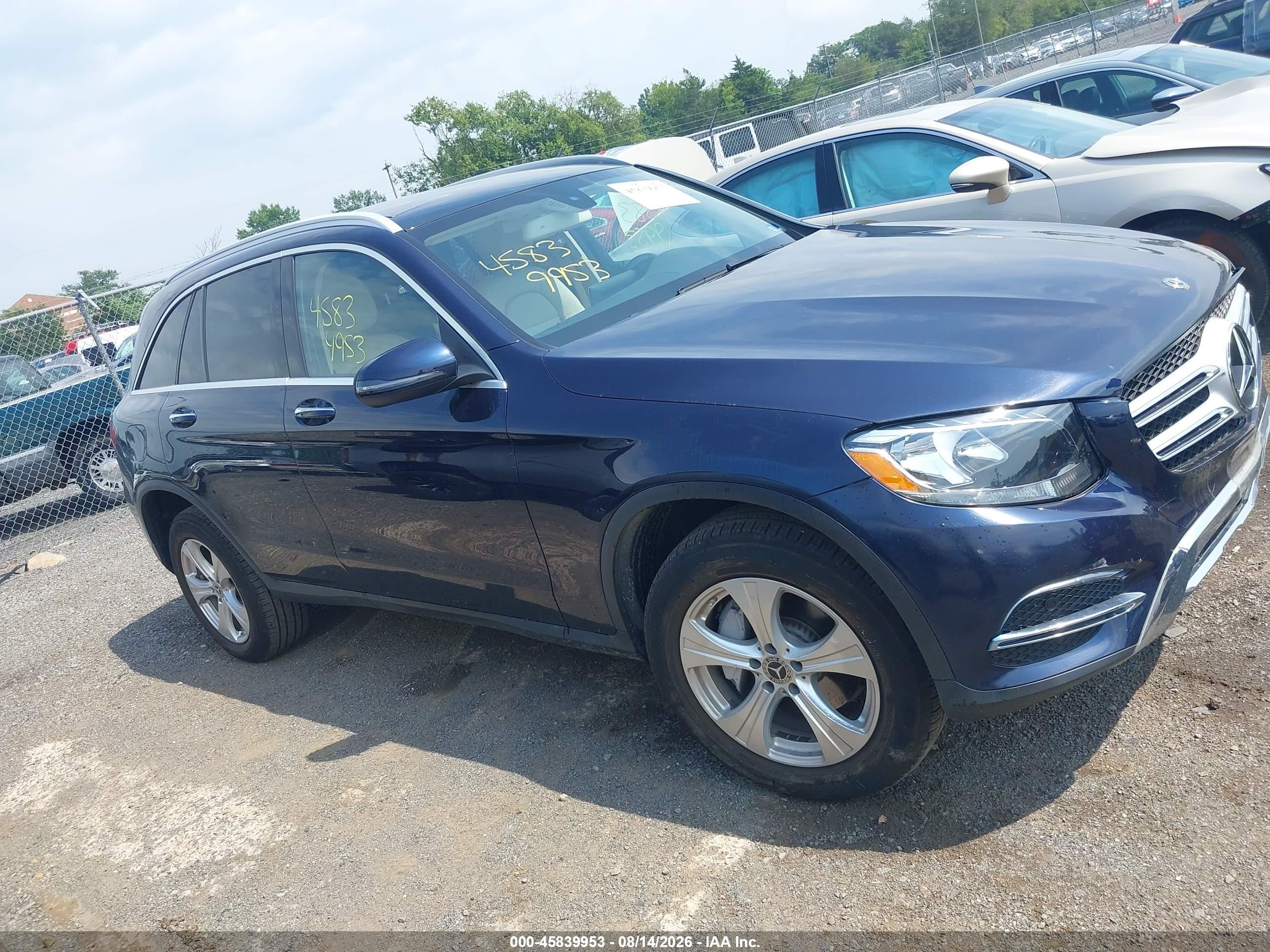 2018 Mercedes-benz Glc 300 4matic Blue vin: WDC0G4KB3JV040704
