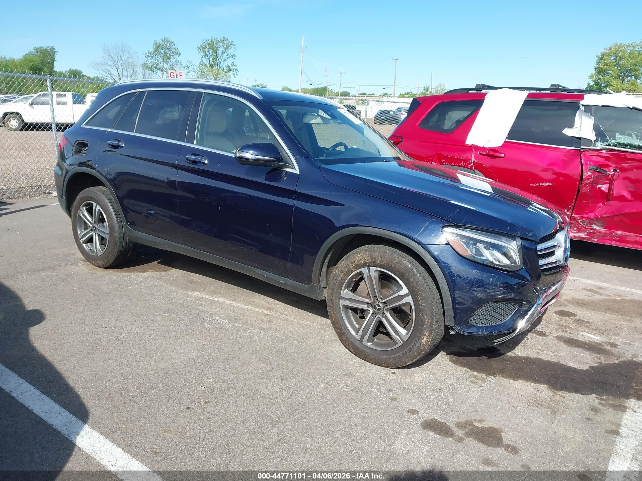 2019 Mercedes-benz Glc 300 4matic Black vin: WDC0G4KB3KF670895
