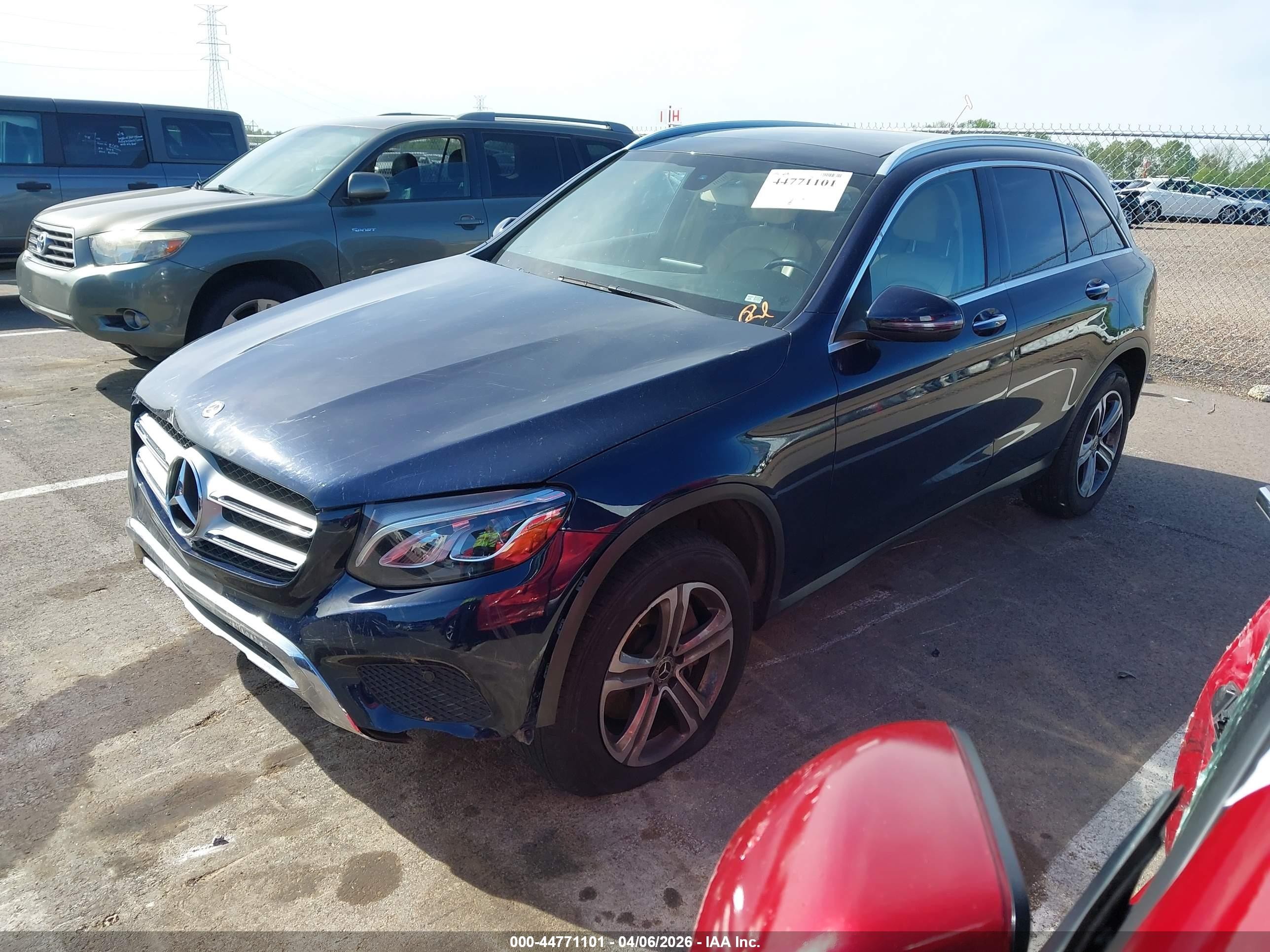 2019 Mercedes-benz Glc 300 4matic Black vin: WDC0G4KB3KF670895