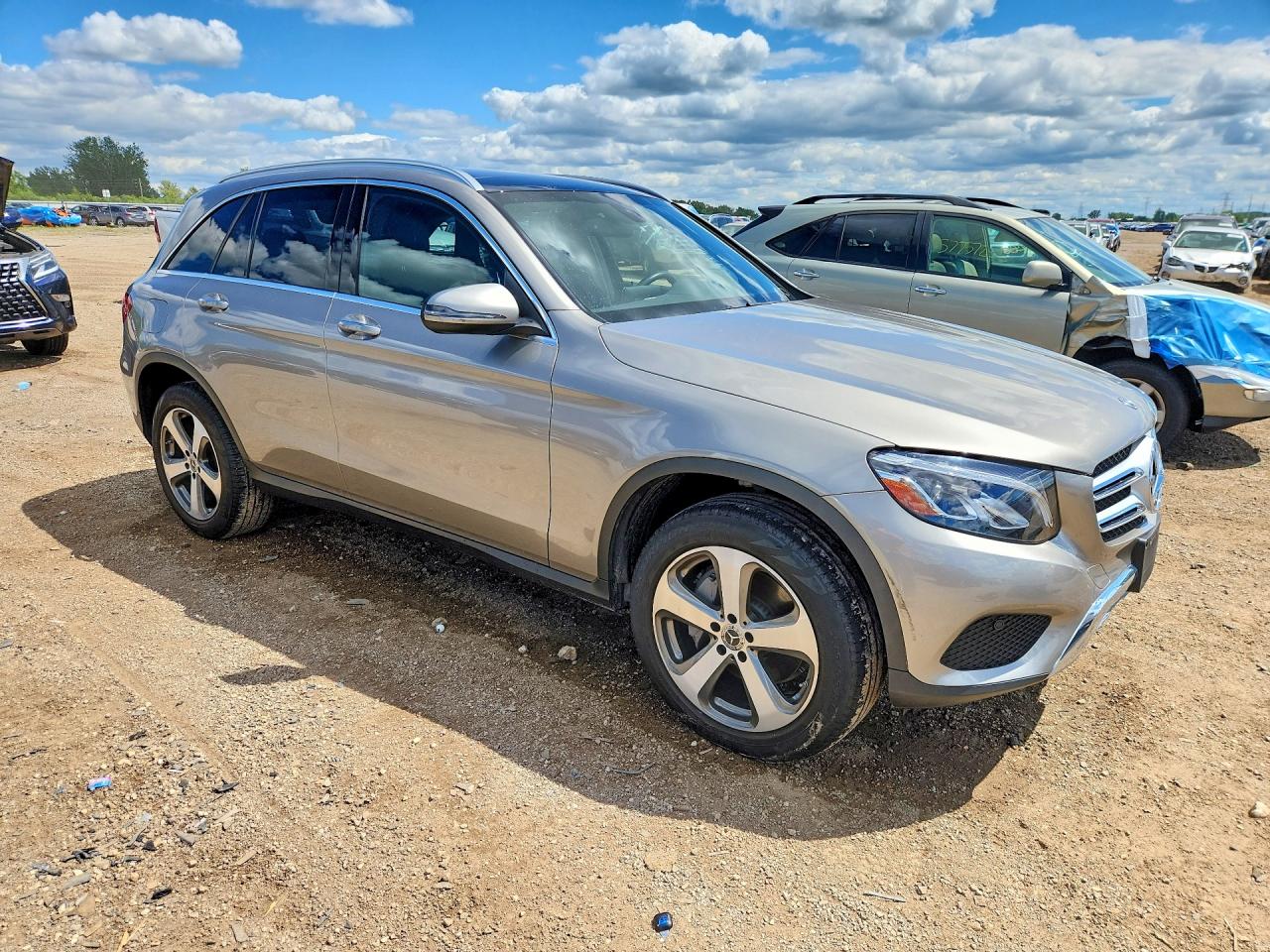 2019 Mercedes-benz Glc 300 4matic Silver vin: WDC0G4KB3KV193570