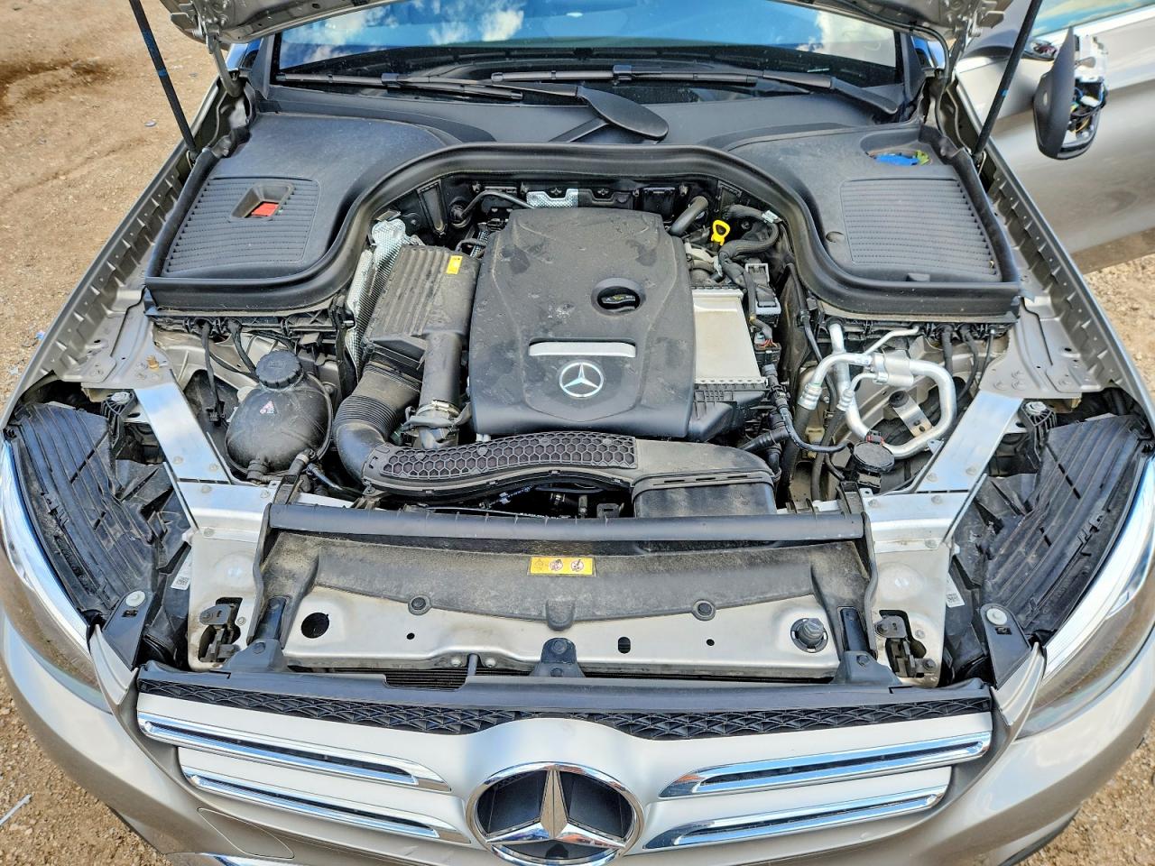 2019 Mercedes-benz Glc 300 4matic Silver vin: WDC0G4KB3KV193570