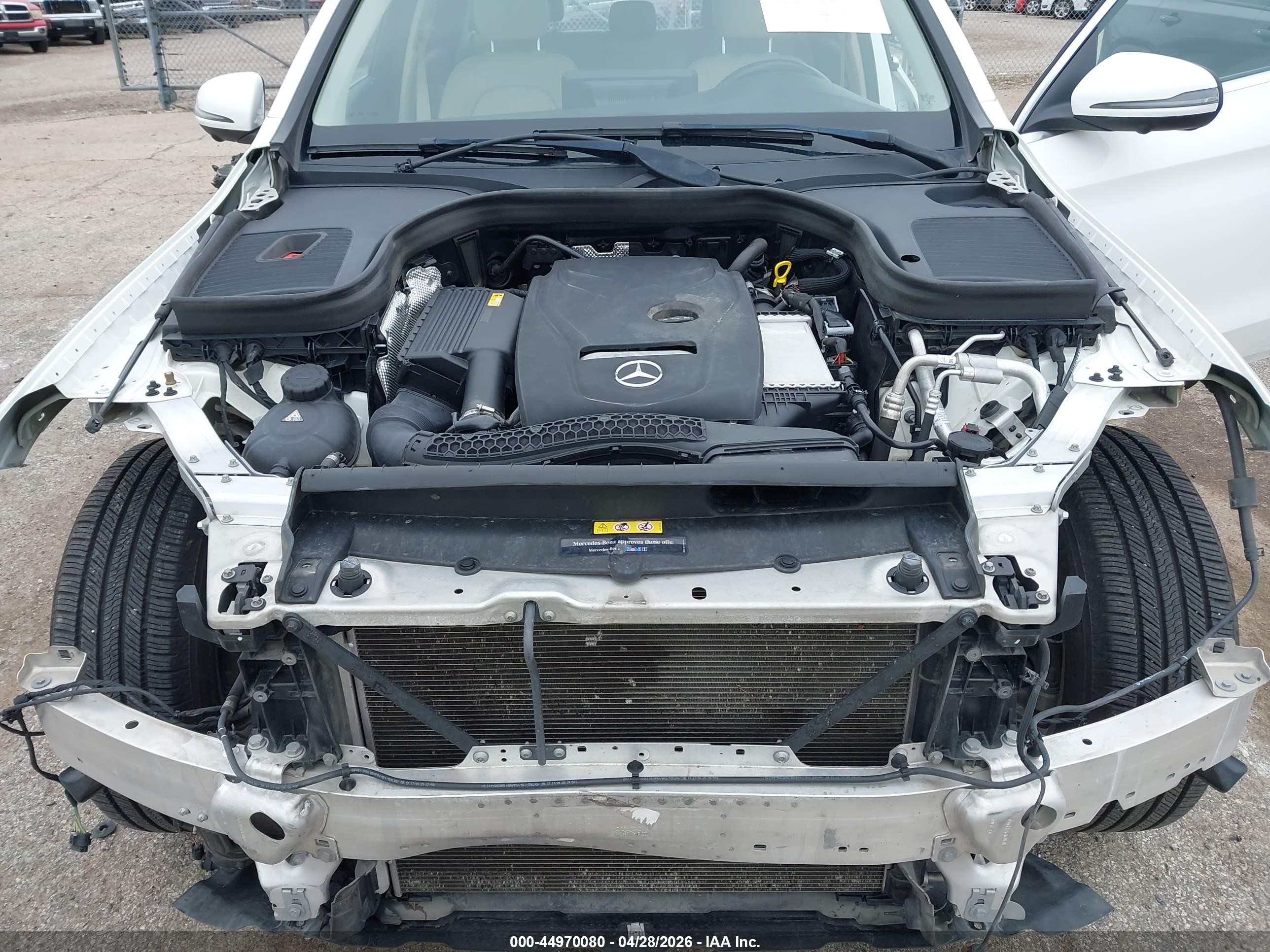 2018 Mercedes-benz Glc 300 4matic White vin: WDC0G4KB4JV028769