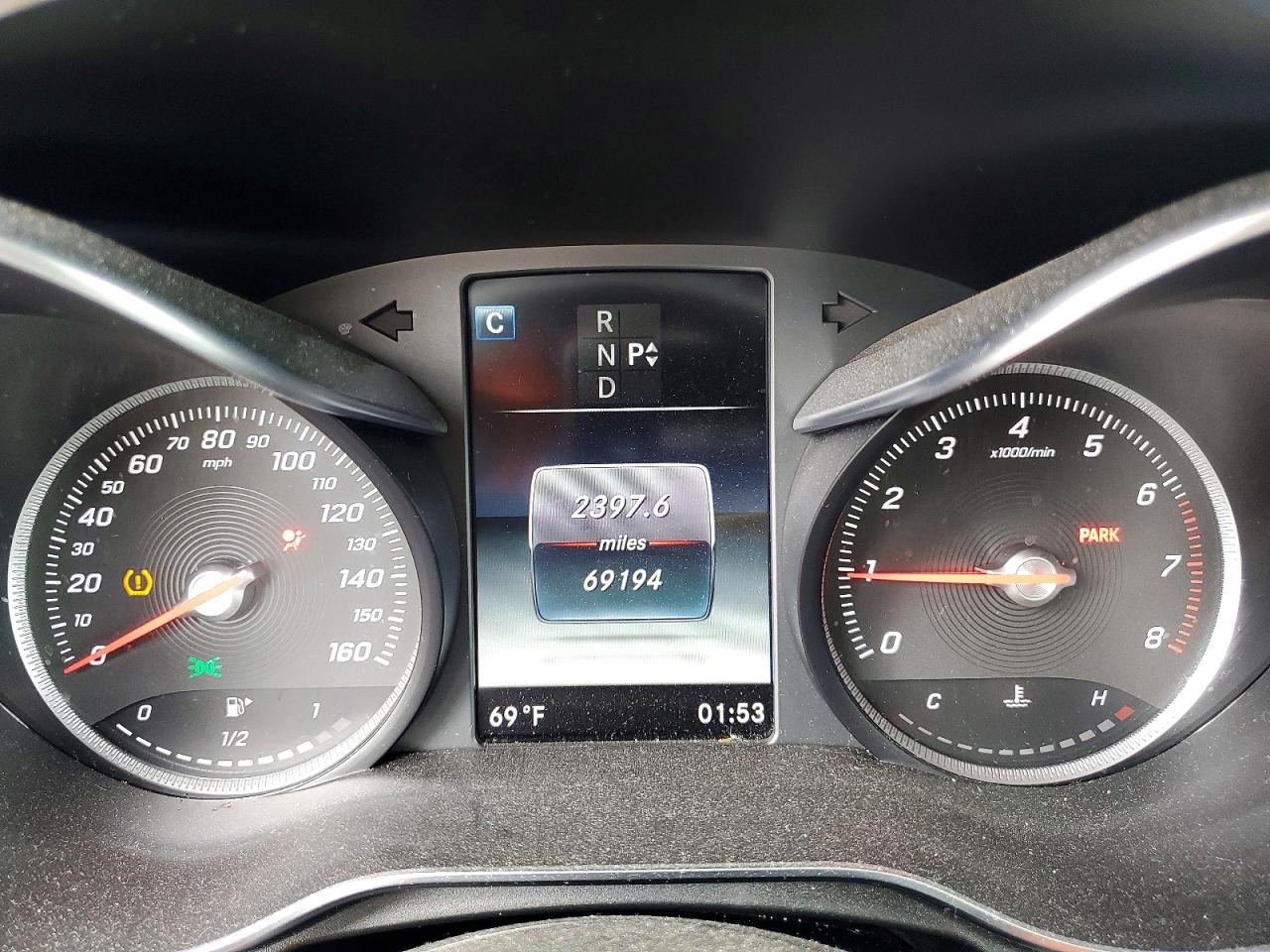 2018 Mercedes-benz Glc 300 4matic Серебряный vin: WDC0G4KB5JV020373