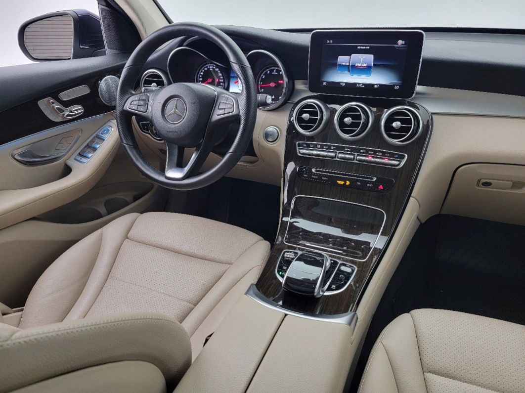 2019 Mercedes-benz Glc Glc 300 Blue vin: WDC0G4KB5KV150879