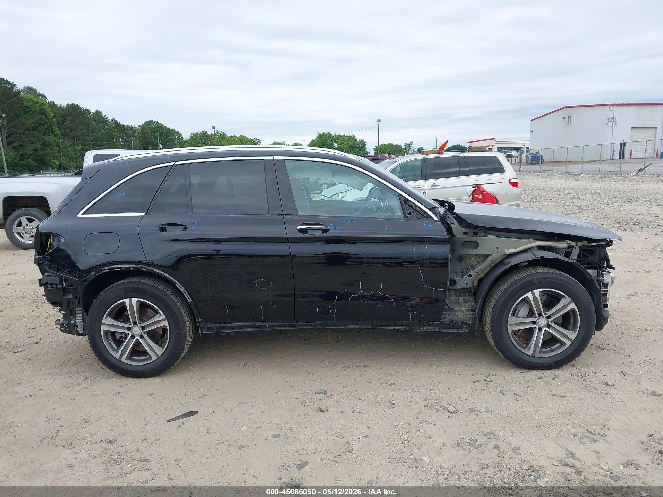 2017 Mercedes-benz Glc 300 4matic Black vin: WDC0G4KB7HF193249