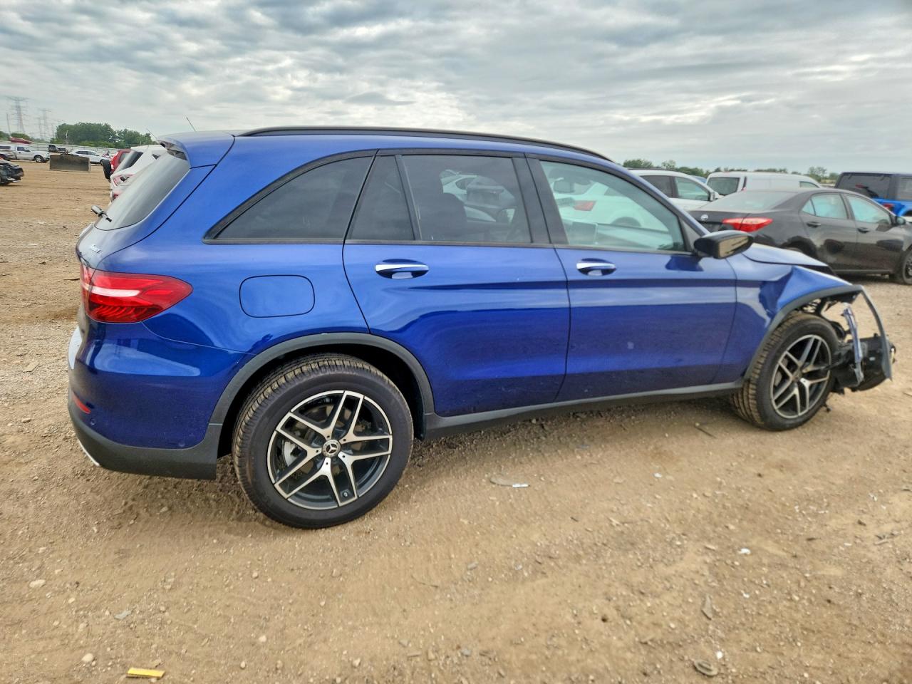 2017 Mercedes-benz Glc 300 4matic Синий vin: WDC0G4KB8HF219647