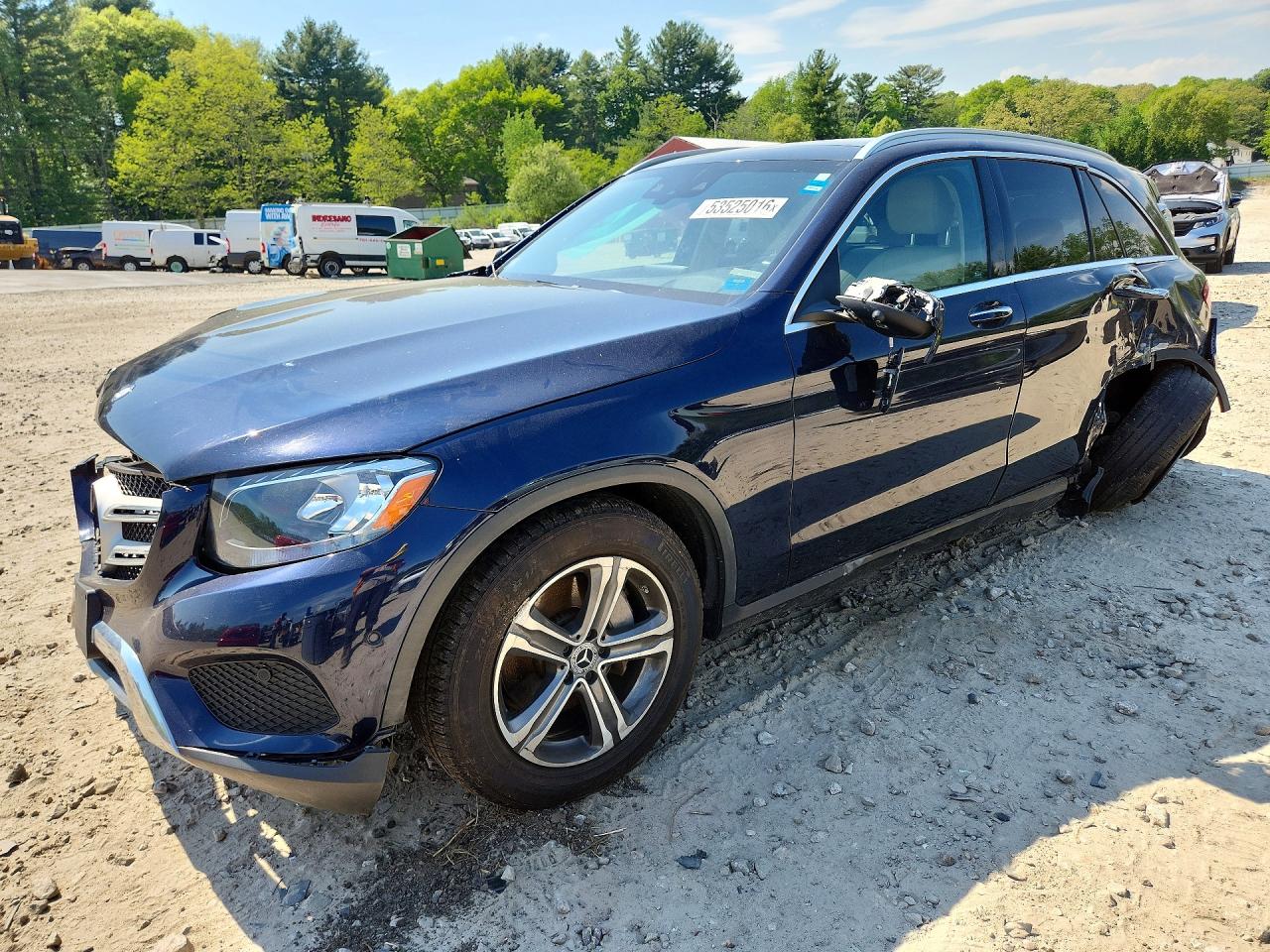 2017 Mercedes-benz Glc 300 4matic Blue vin: WDC0G4KB8HF258738
