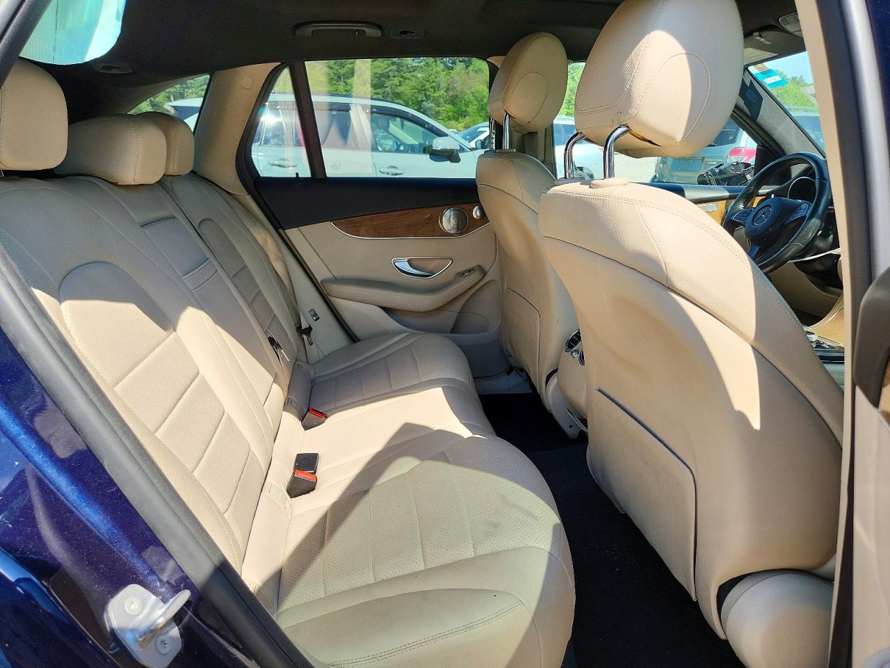 2017 Mercedes-benz Glc 300 4matic Blue vin: WDC0G4KB8HF258738