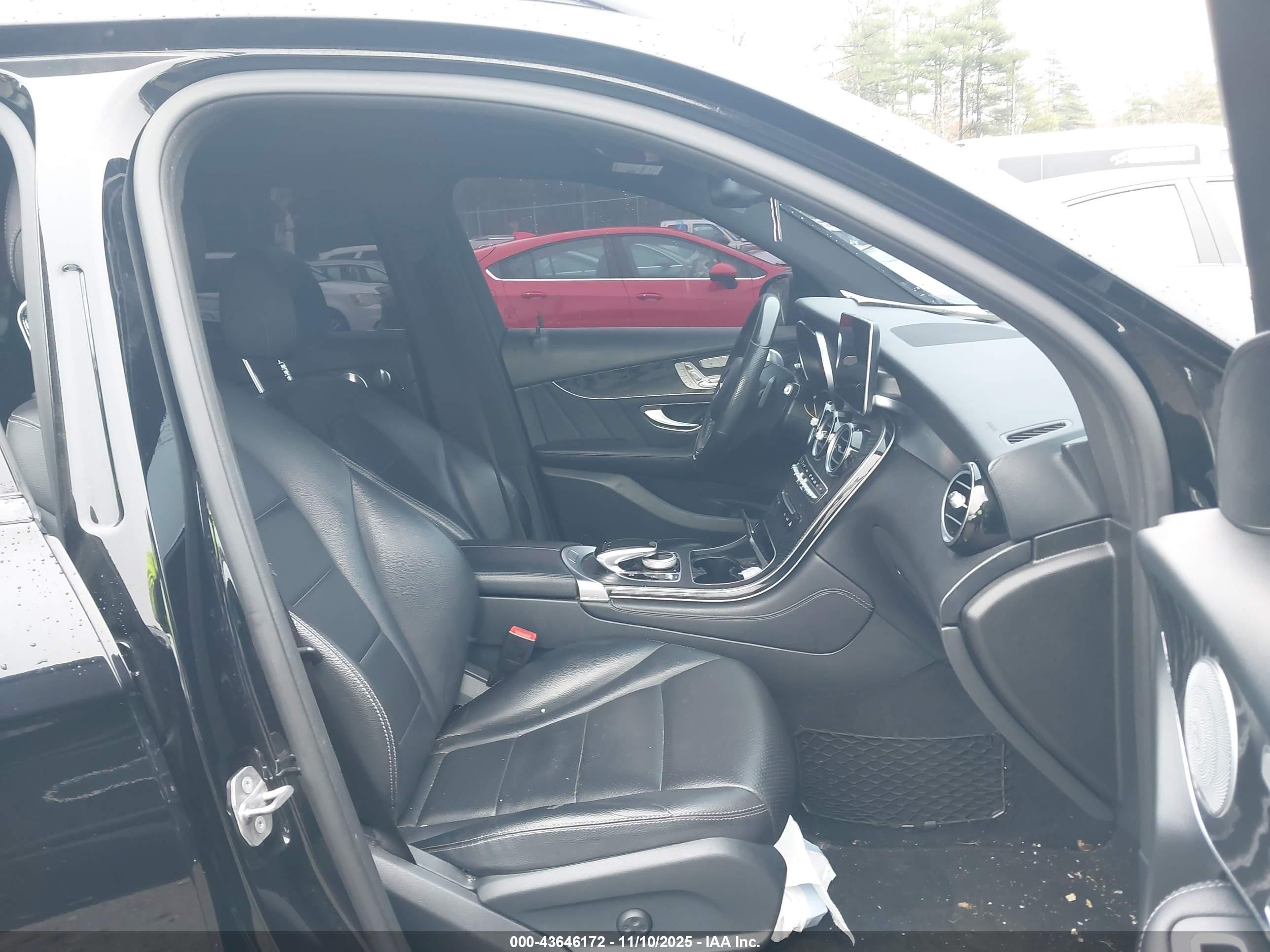 2018 Mercedes-benz Glc 300 4matic Black vin: WDC0G4KB9JV053327