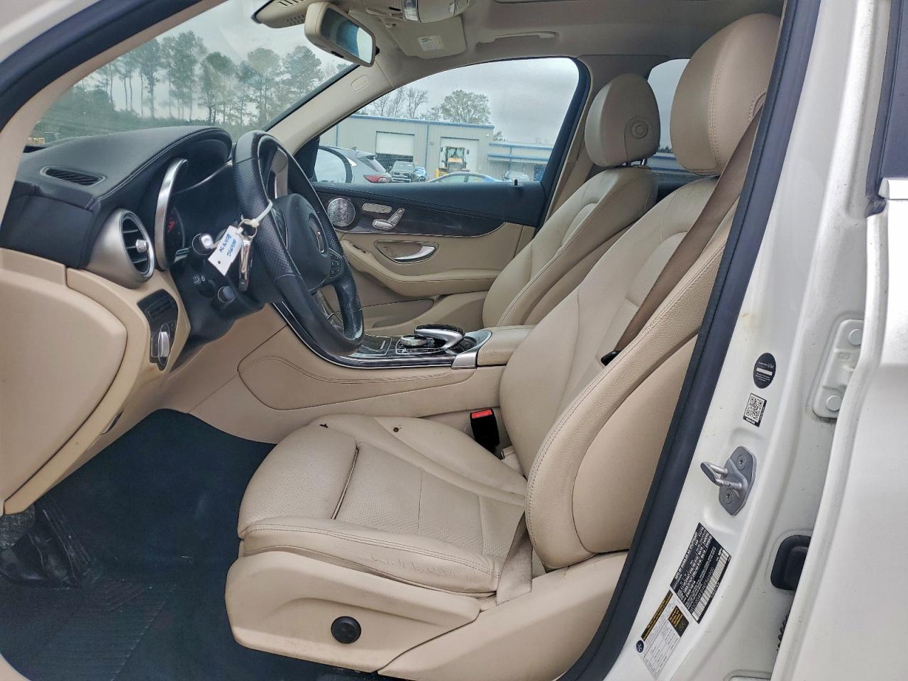 2019 Mercedes-benz Glc 300 4matic White vin: WDC0G4KB9KF566900