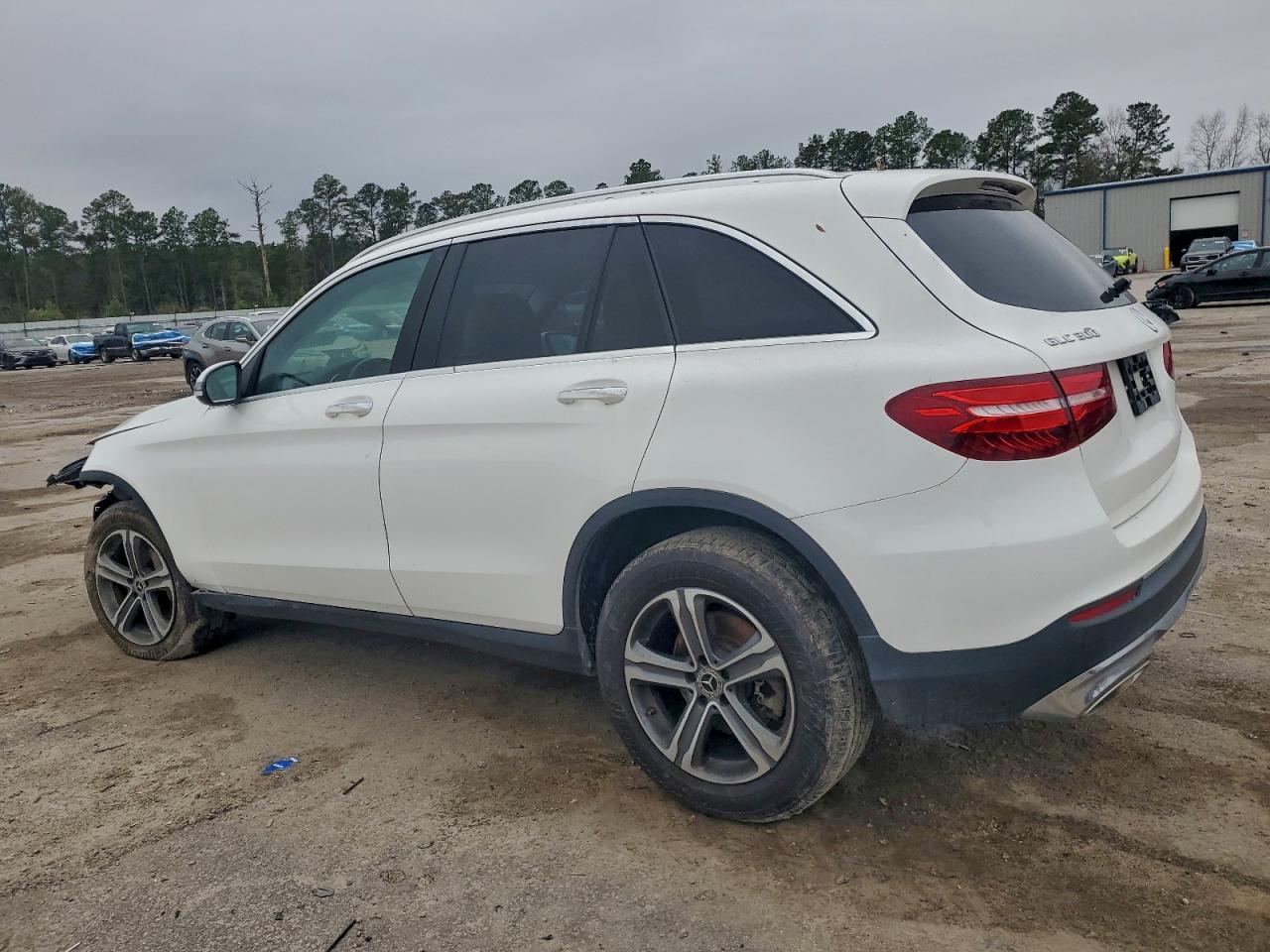 2019 Mercedes-benz Glc 300 4matic White vin: WDC0G4KB9KF566900