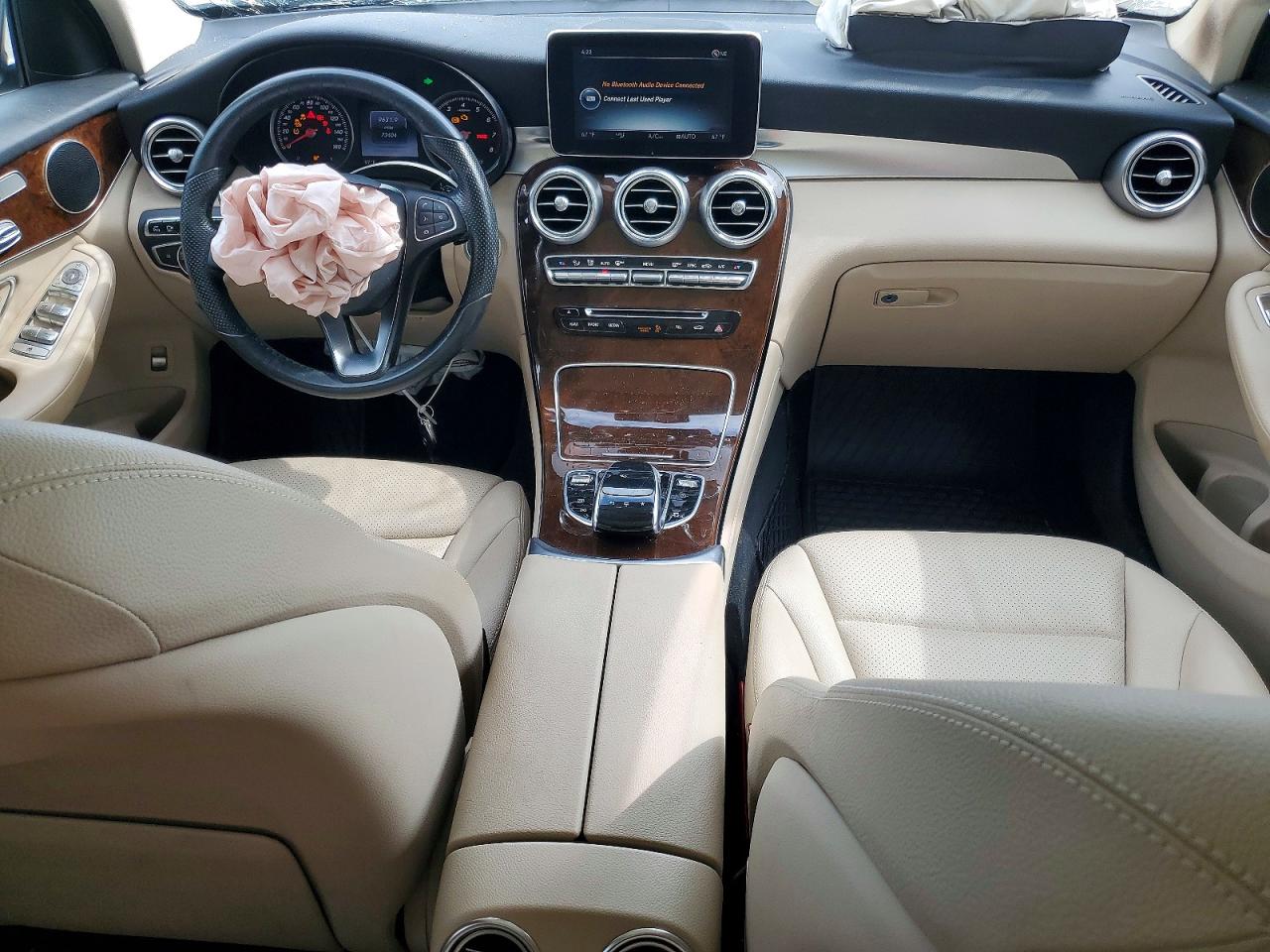 2016 Mercedes-benz Glc 300 4matic White vin: WDC0G4KBXGF080068