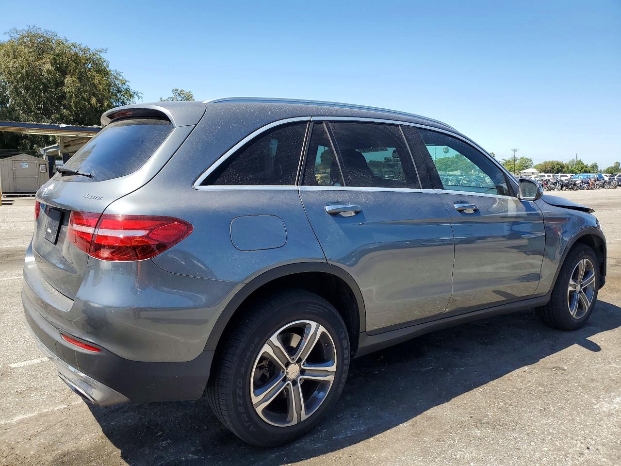 2017 Mercedes-benz Glc 300 4matic Gray vin: WDC0G4KBXHF128489