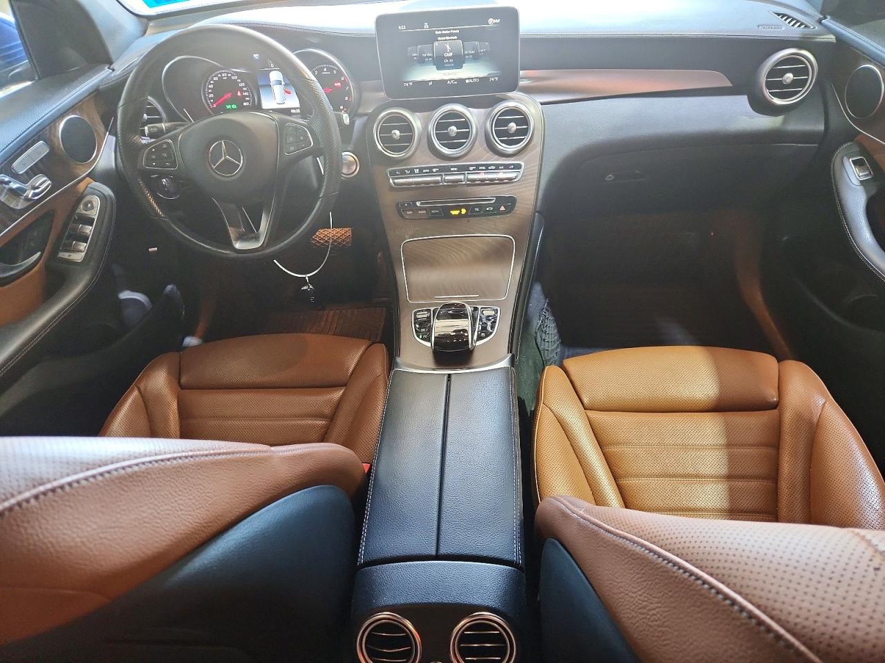 2019 Mercedes-benz Glc 300 4matic Blue vin: WDC0G4KBXKF663474