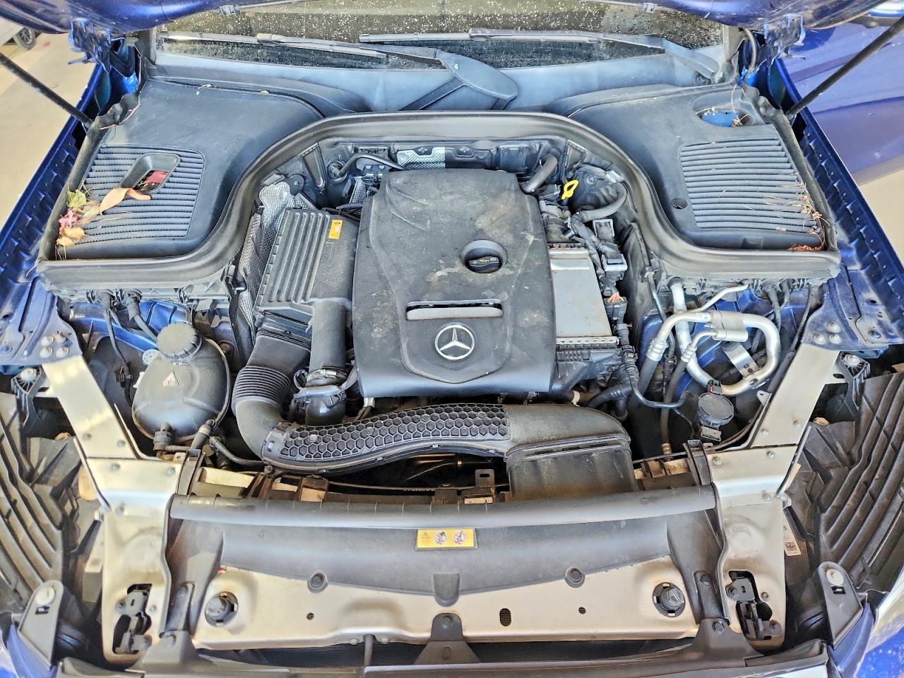 2019 Mercedes-benz Glc 300 4matic Blue vin: WDC0G4KBXKF663474