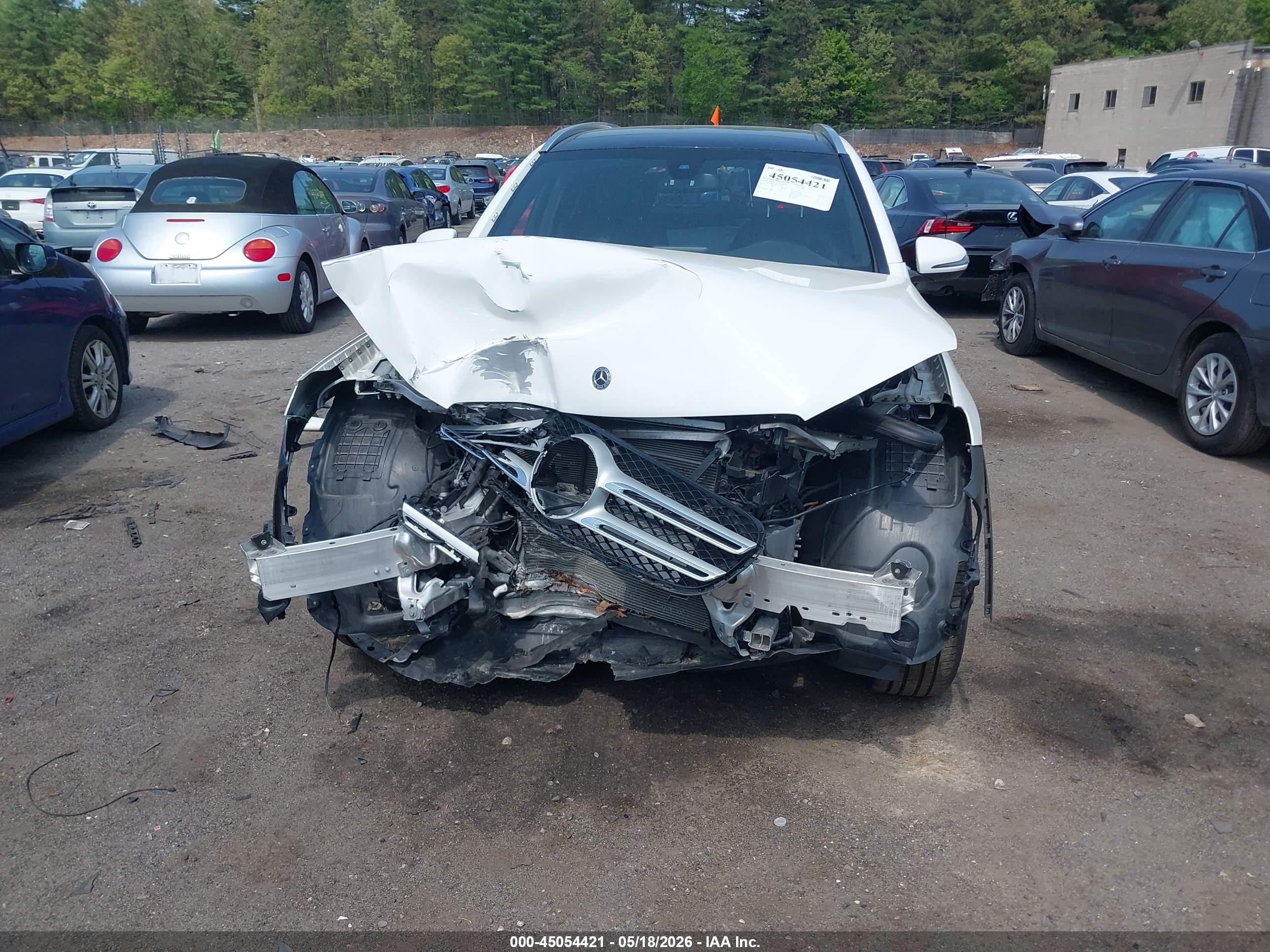 2019 Mercedes-benz Glc 300 4matic White vin: WDC0G4KBXKF669629