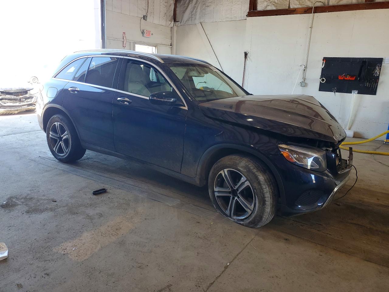 2019 Mercedes-benz Glc 300 4matic Blue vin: WDC0G4KBXKV135441
