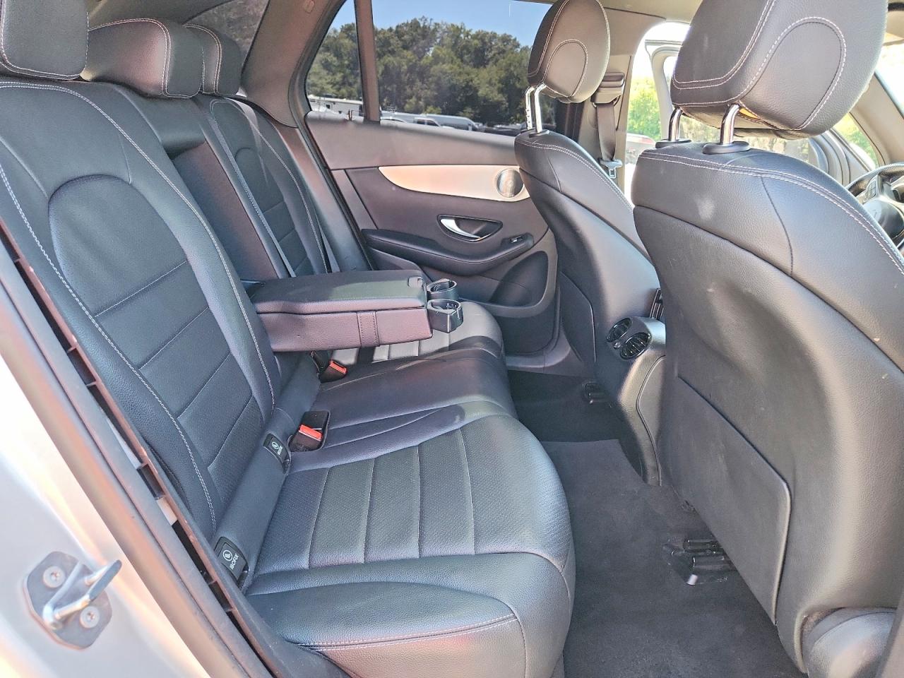 2019 Mercedes-benz Glc 350e Silver vin: WDC0G5EB1KF578153