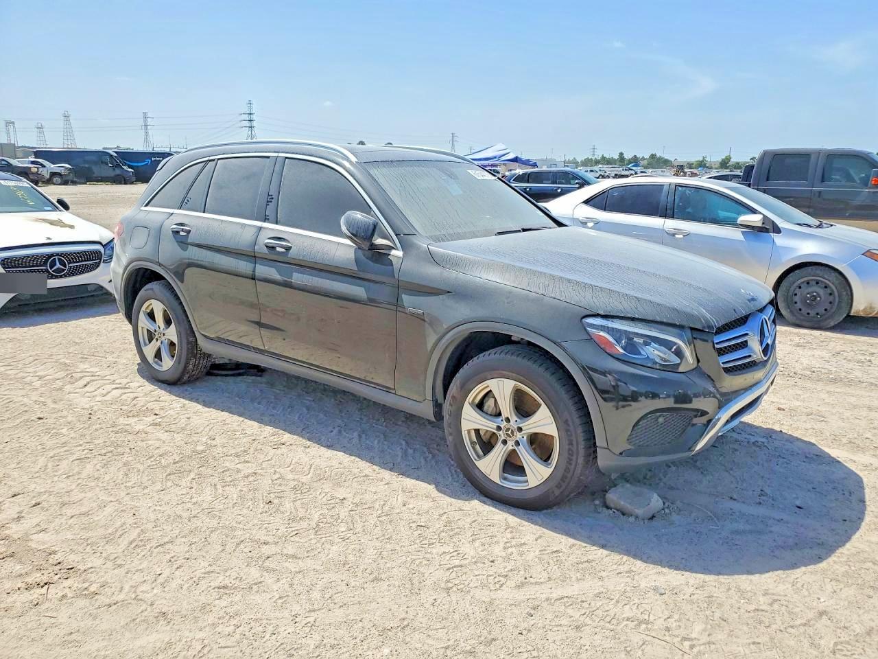 2018 Mercedes-benz Glc 350e Black vin: WDC0G5EB8JF420682