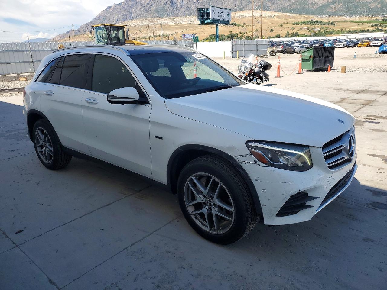 2019 Mercedes-benz Glc 350e White vin: WDC0G5EB9KF596366