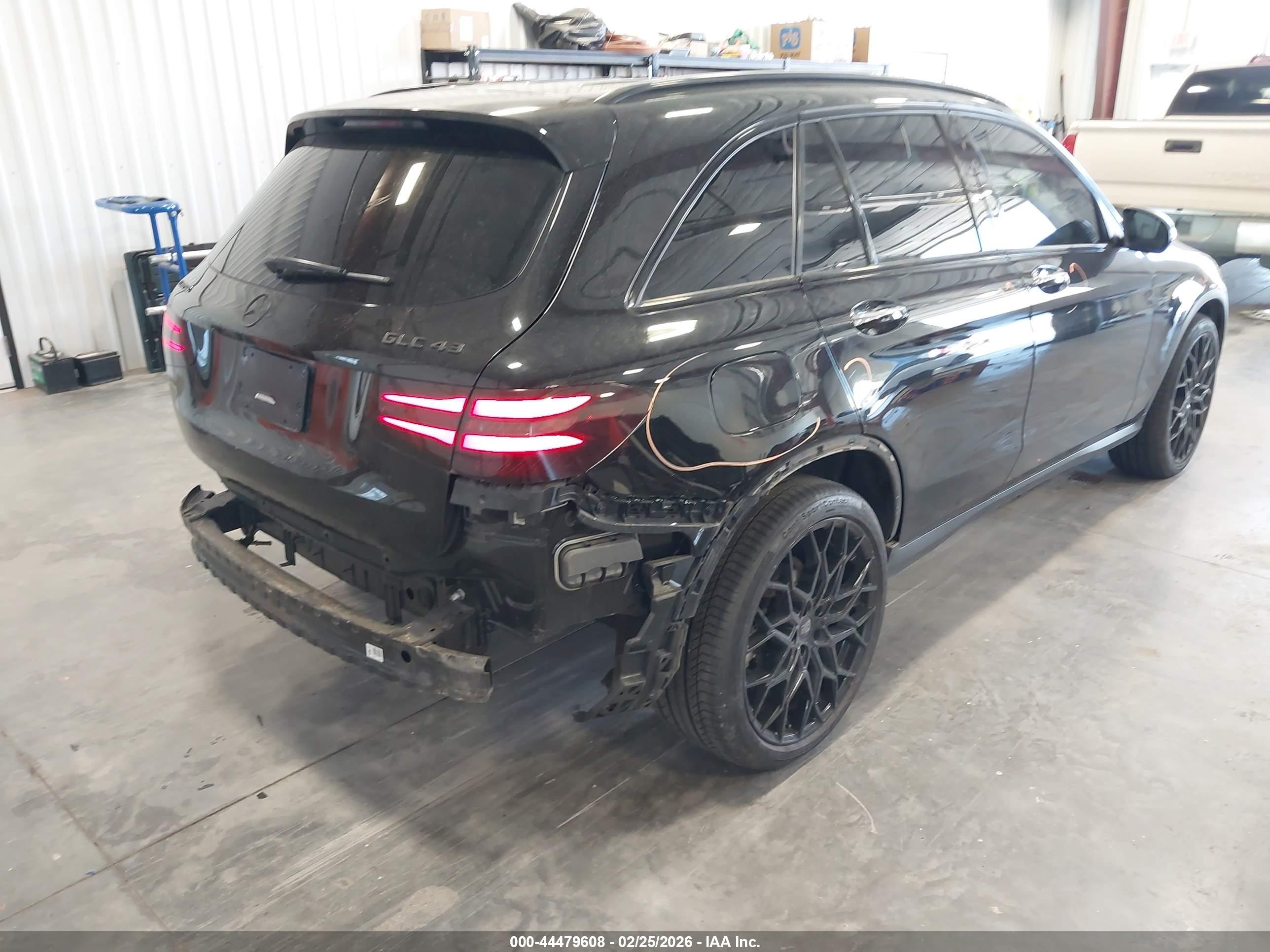 2019 Mercedes-benz Amg Glc 43 4matic Черный vin: WDC0G6EB1KF523532