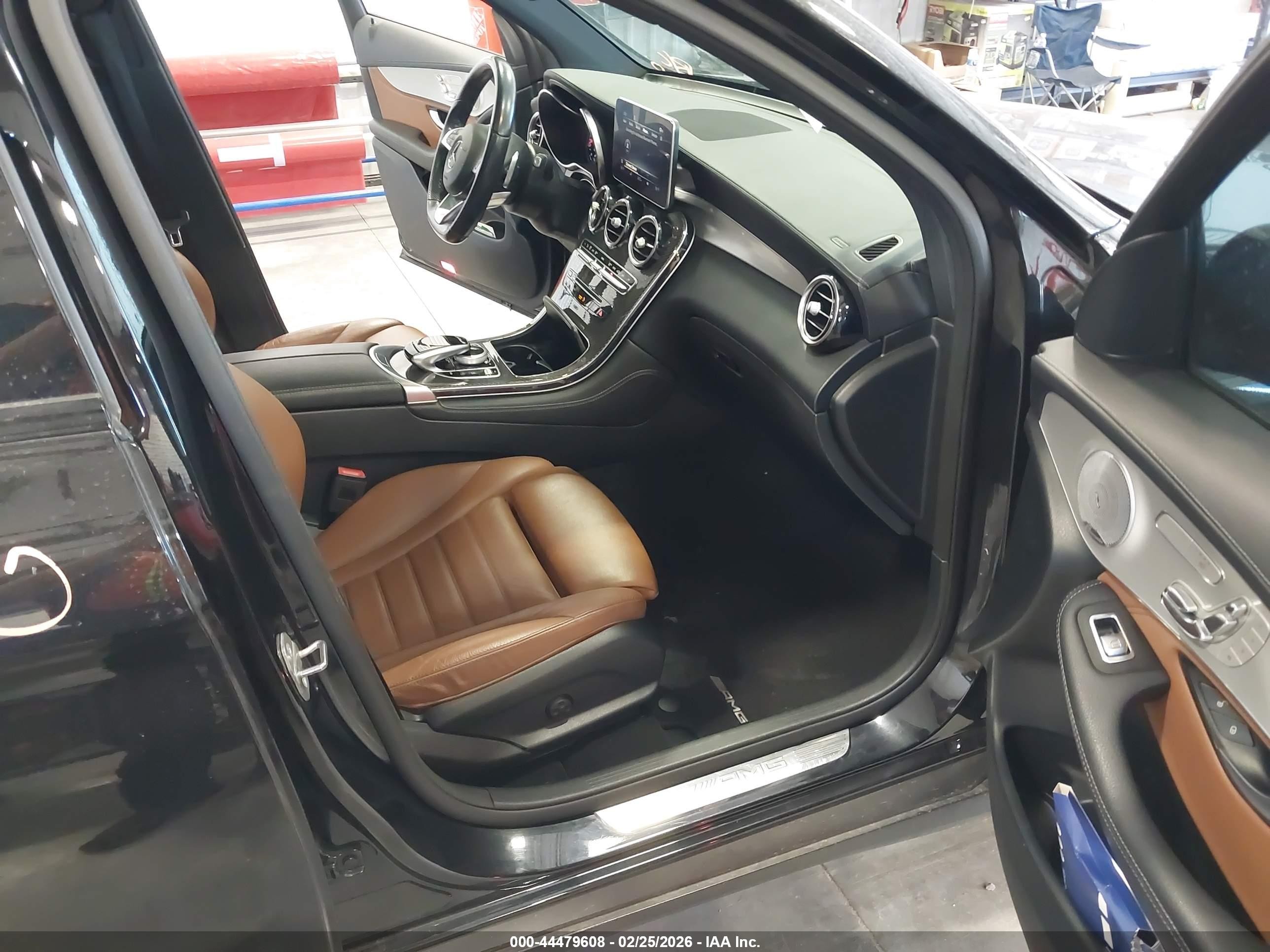 2019 Mercedes-benz Amg Glc 43 4matic Черный vin: WDC0G6EB1KF523532