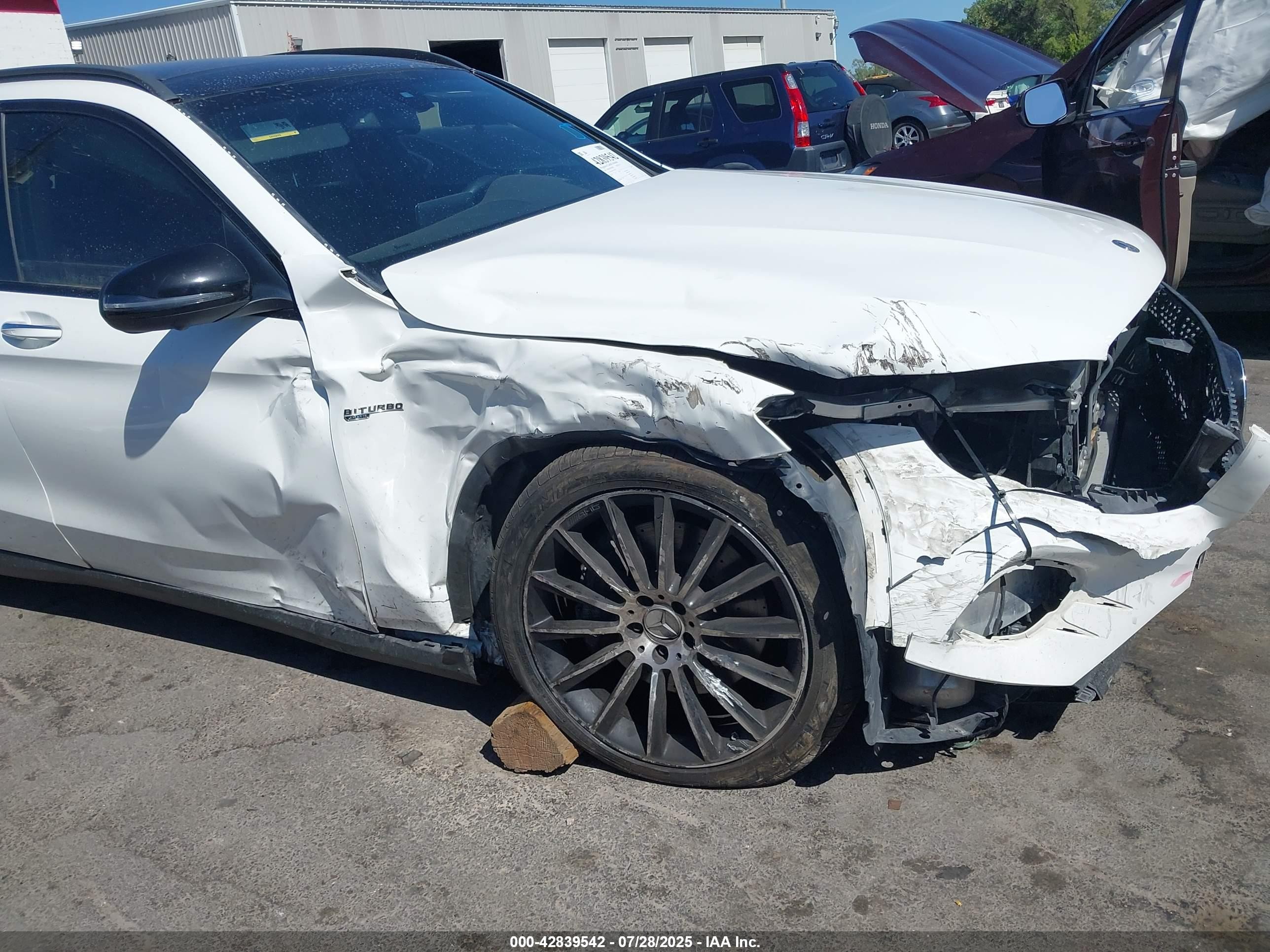 2018 Mercedes-benz Amg Glc 43 4matic White vin: WDC0G6EB3JV017284