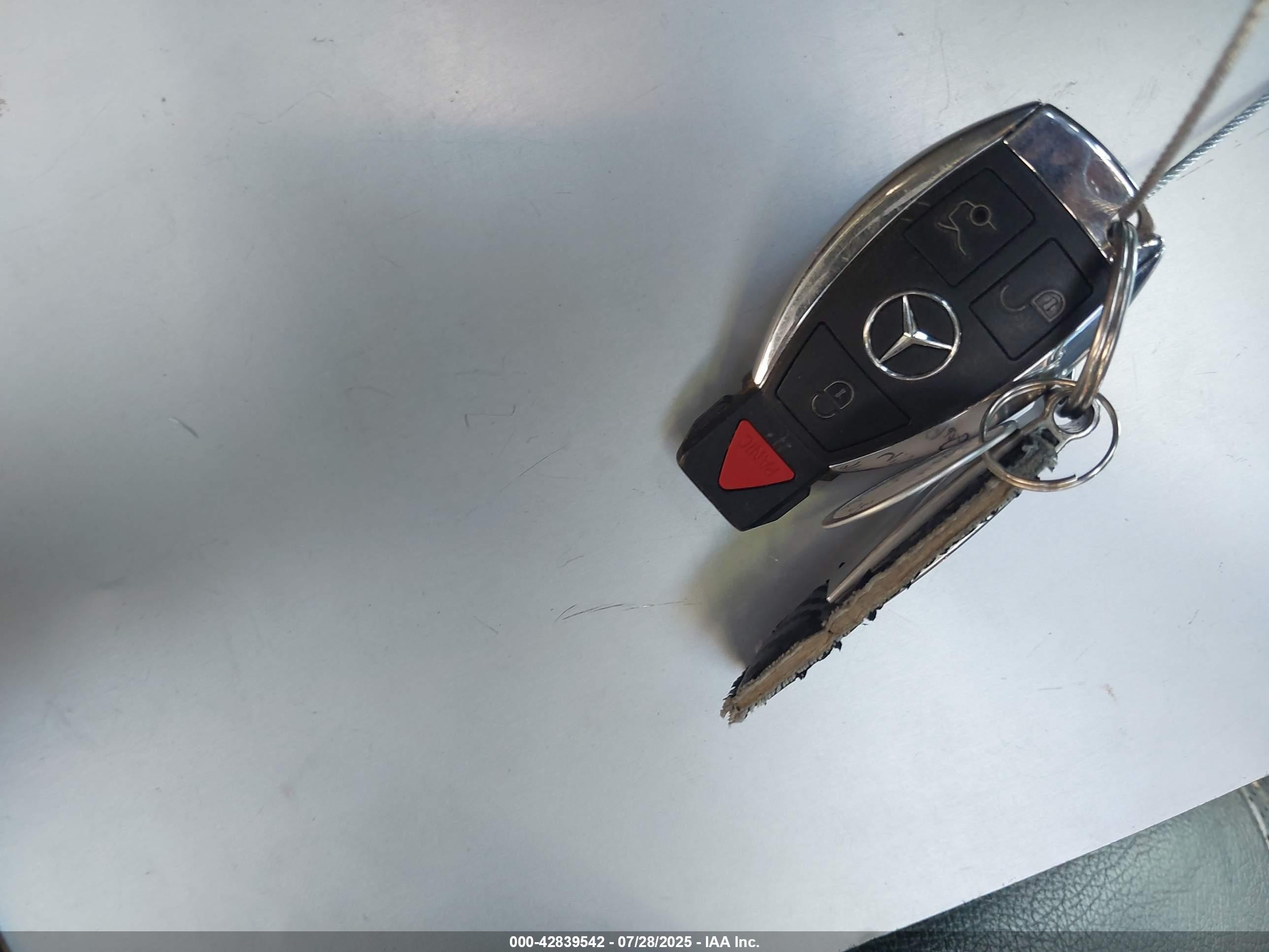 2018 Mercedes-benz Amg Glc 43 4matic White vin: WDC0G6EB3JV017284