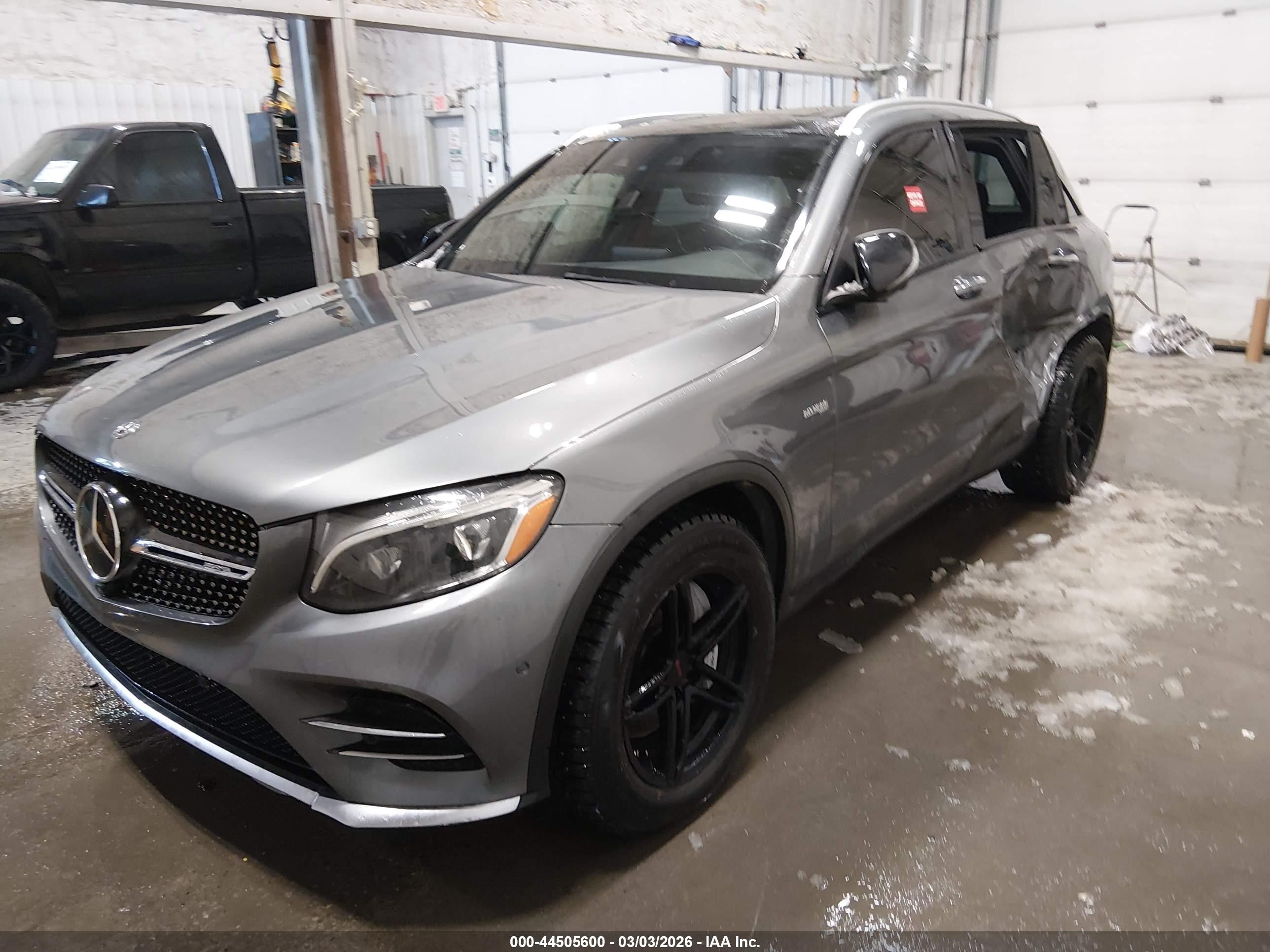 2018 Mercedes-benz Amg Glc 43 4matic Серый vin: WDC0G6EB4JV025586