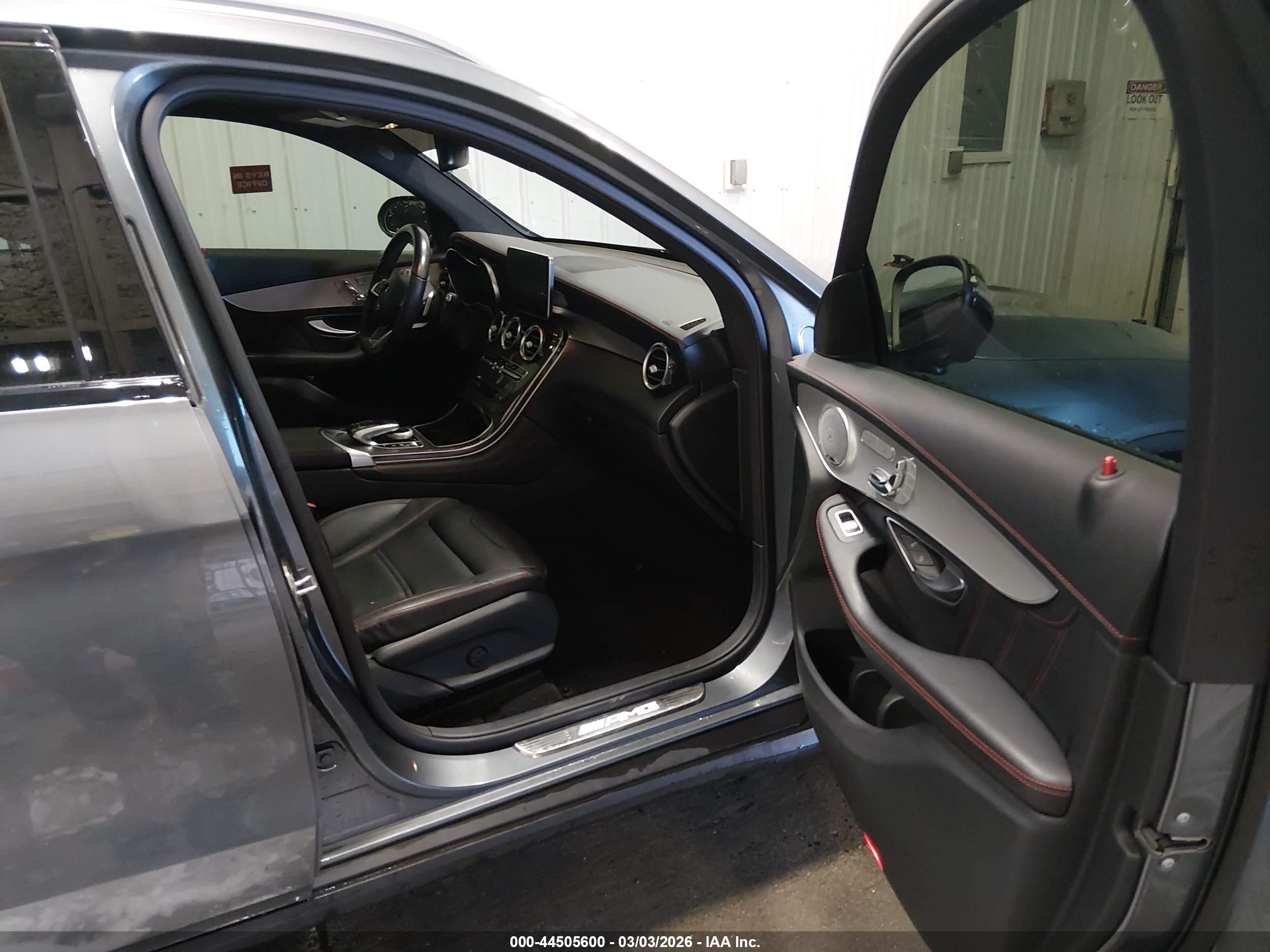 2018 Mercedes-benz Amg Glc 43 4matic Серый vin: WDC0G6EB4JV025586