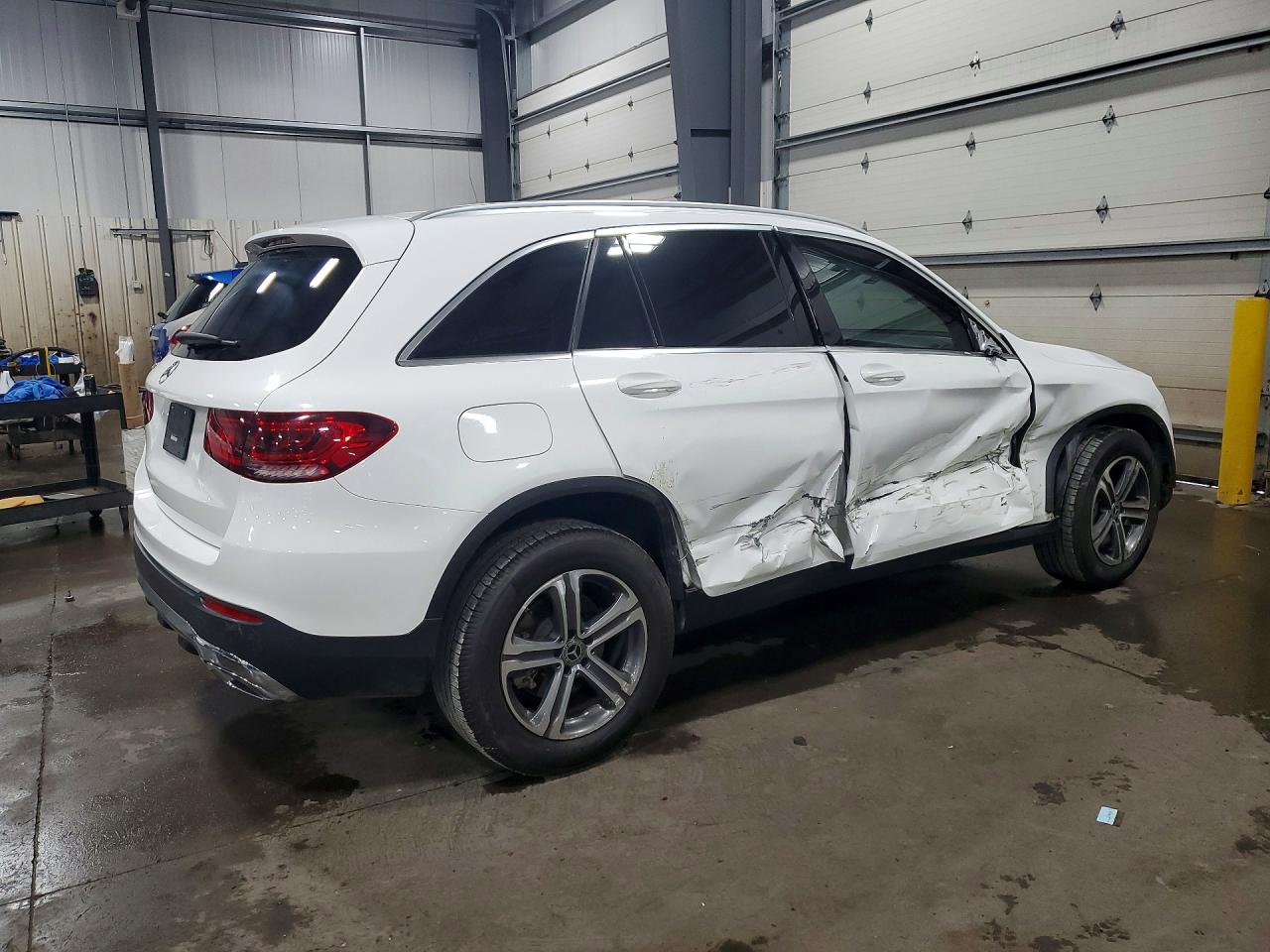 2020 Mercedes-benz Glc 300 White vin: WDC0G8DB8LF692686