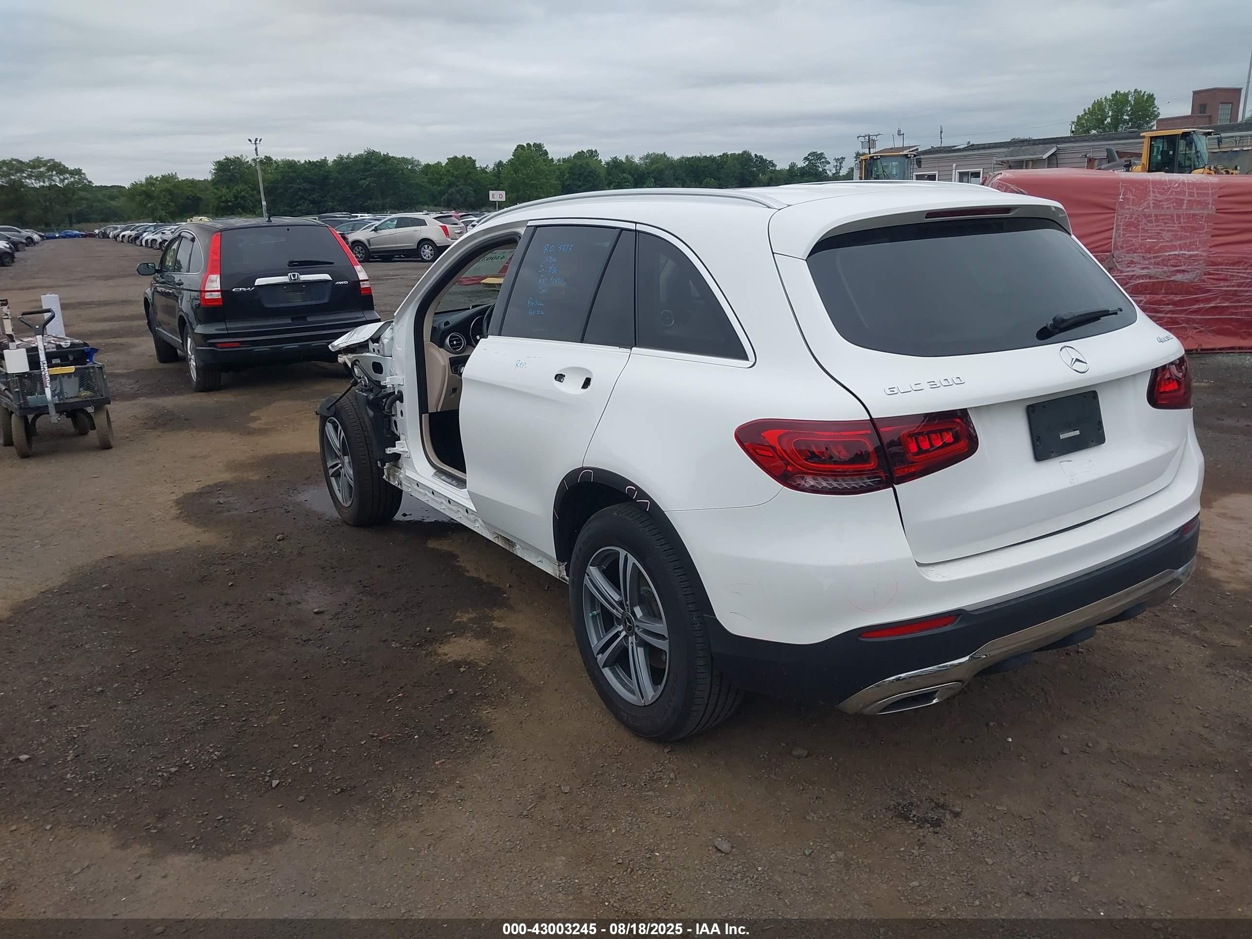 2020 Mercedes-benz Glc 300 4matic White vin: WDC0G8EB3LF723132